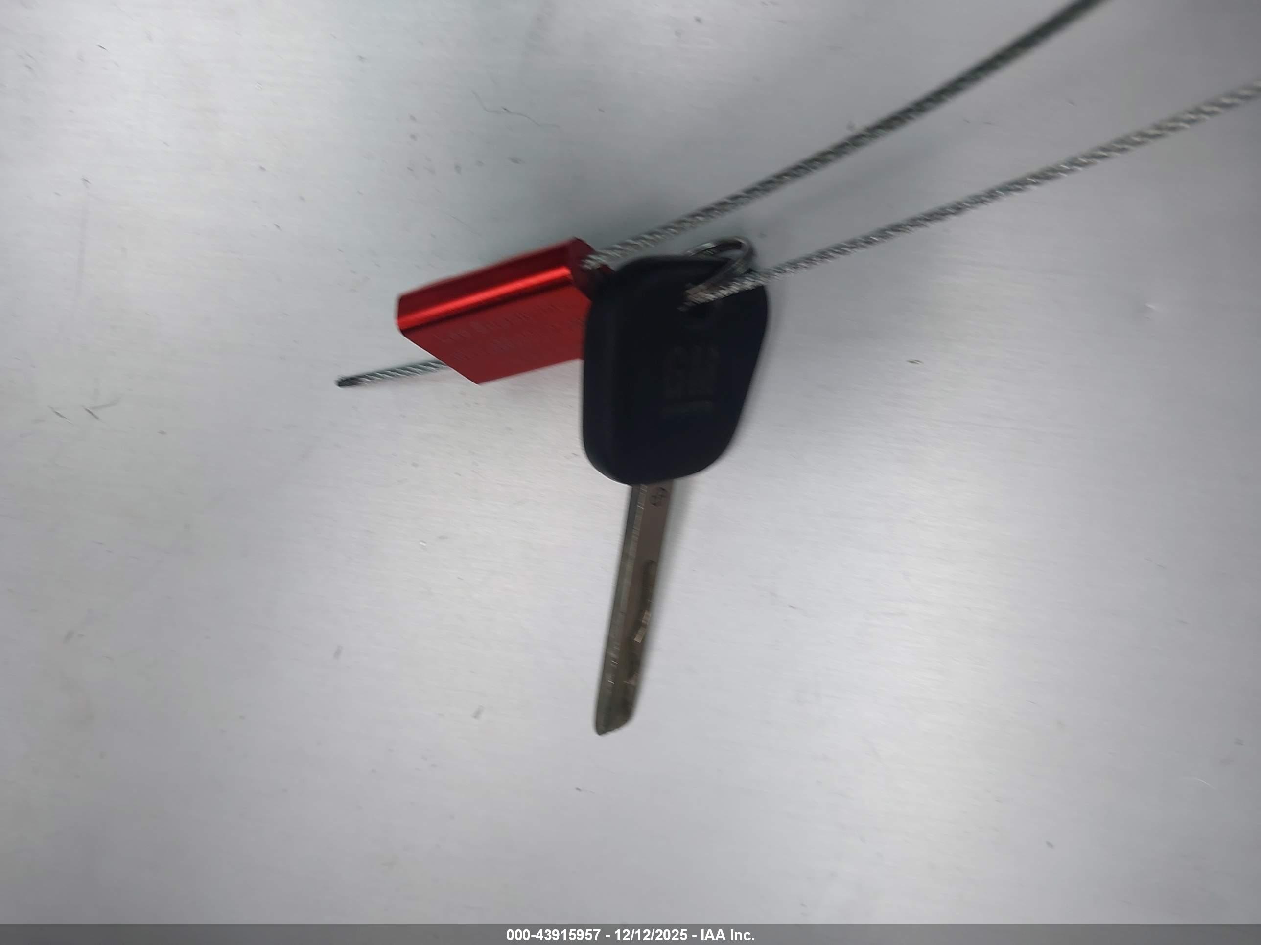 GMC SAVANA image 11