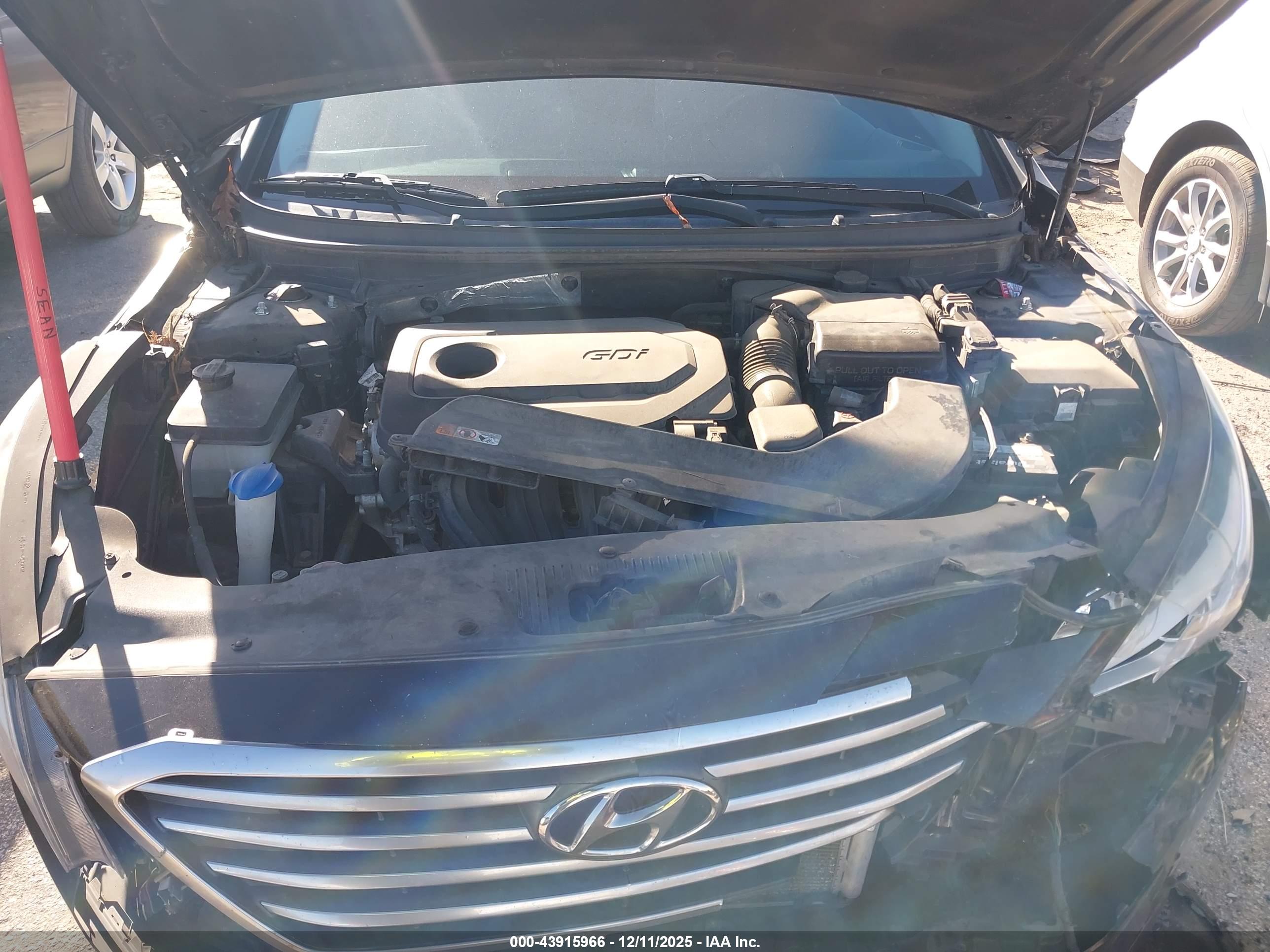HYUNDAI SONATA image 10