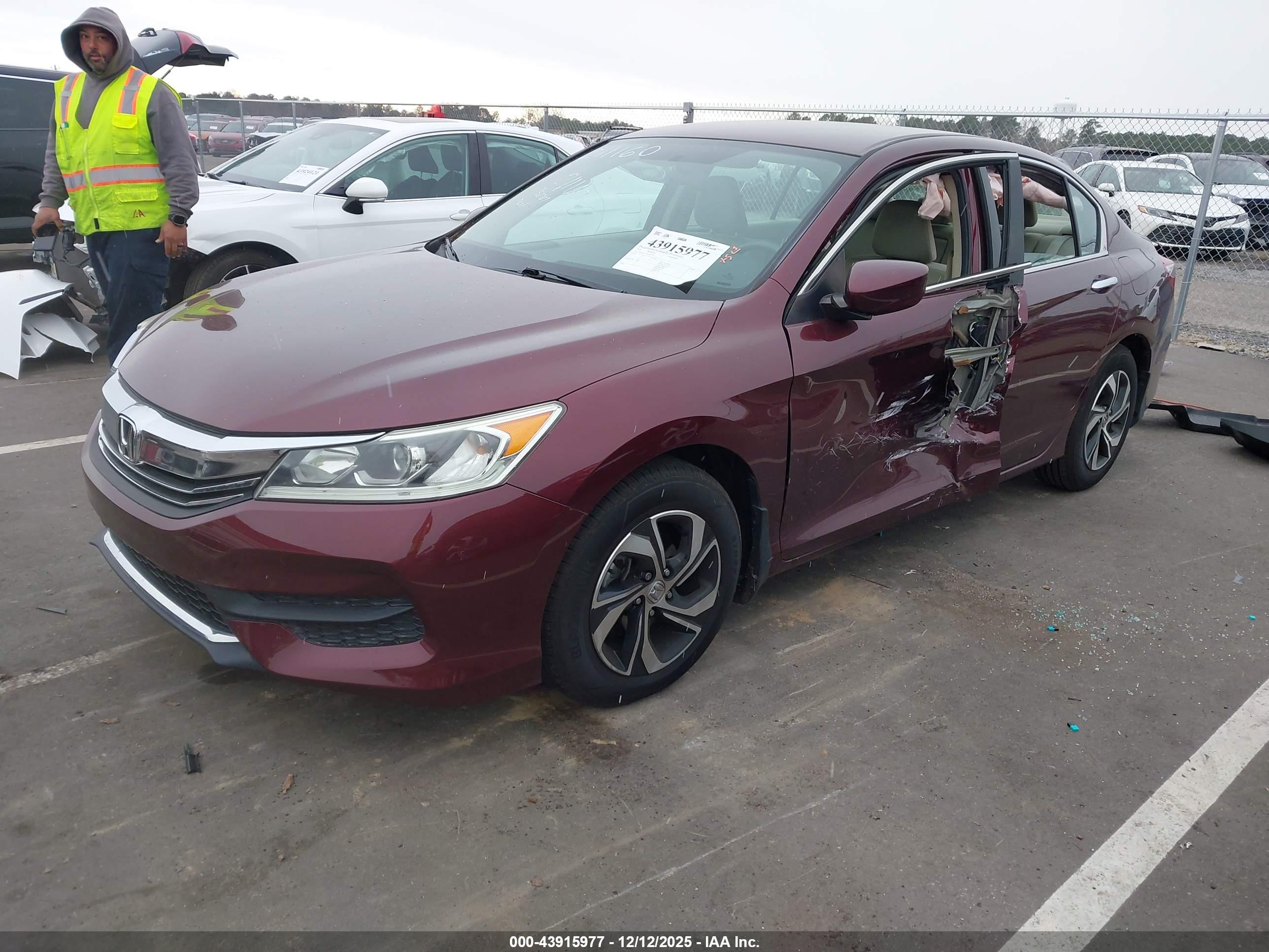 HONDA ACCORD image 2