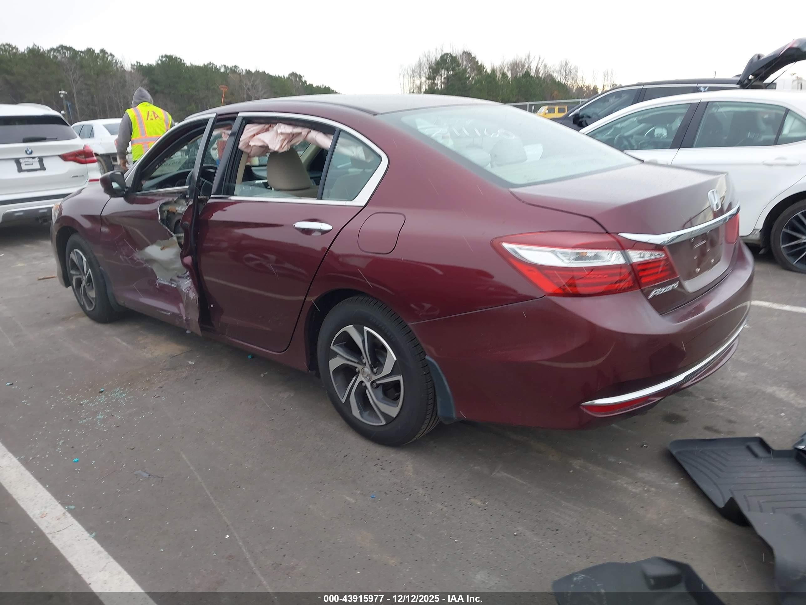HONDA ACCORD image 3