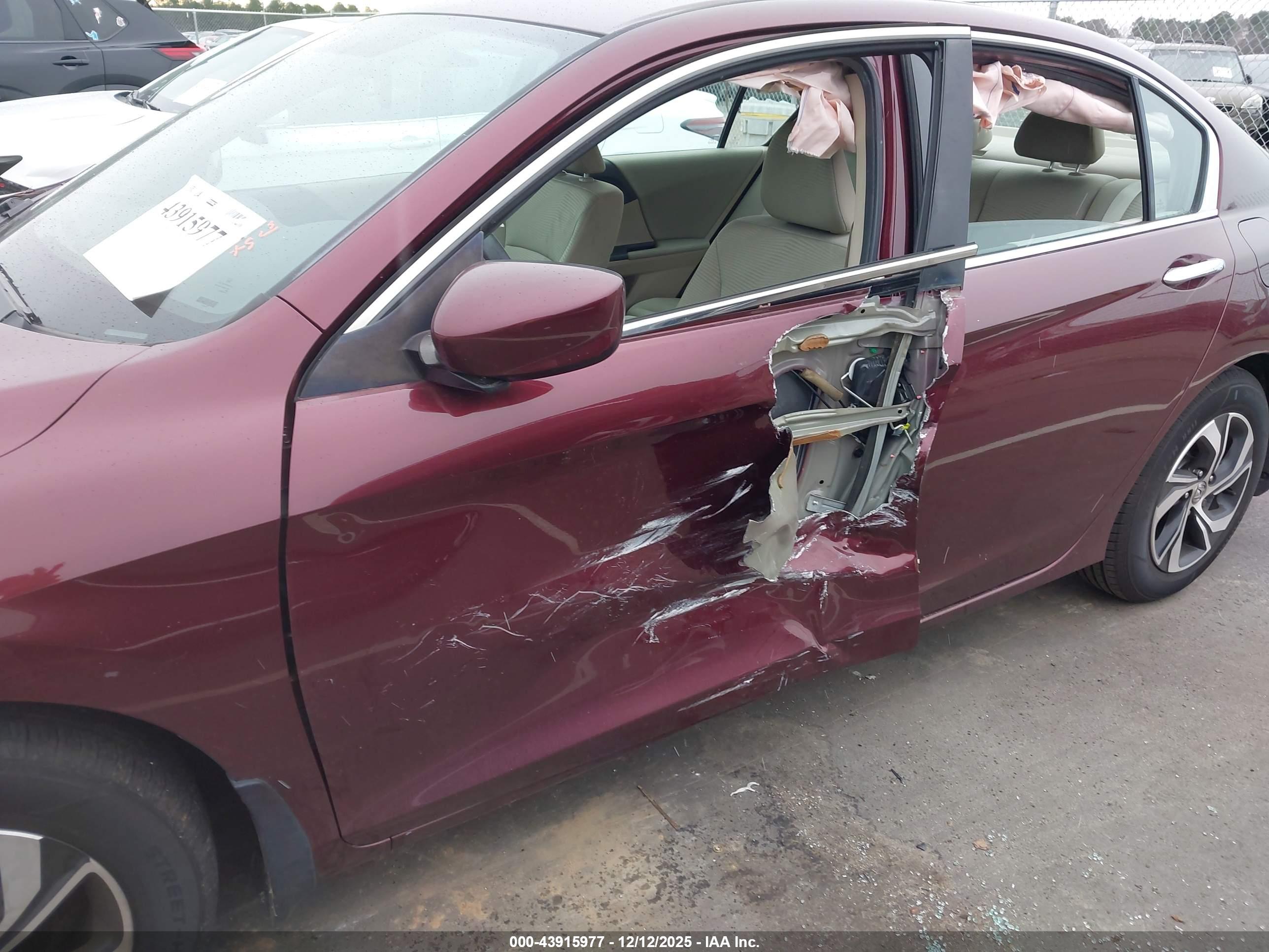 HONDA ACCORD image 6