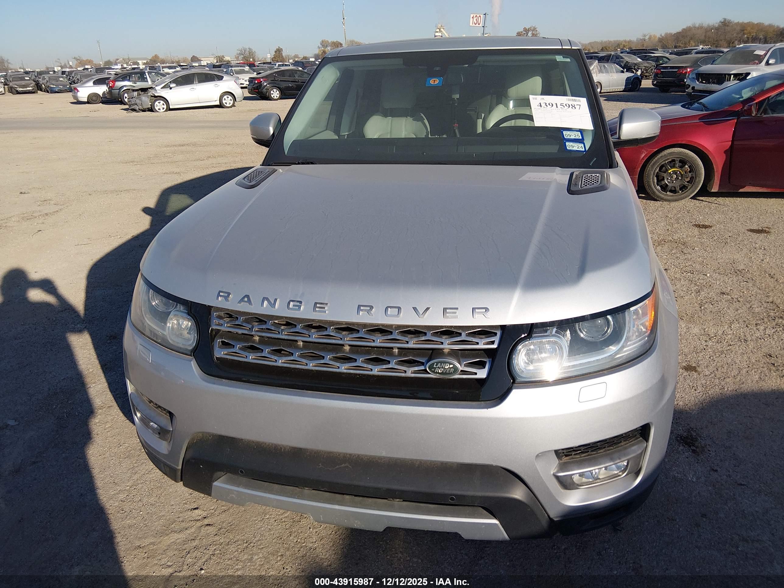 LAND ROVER image 6