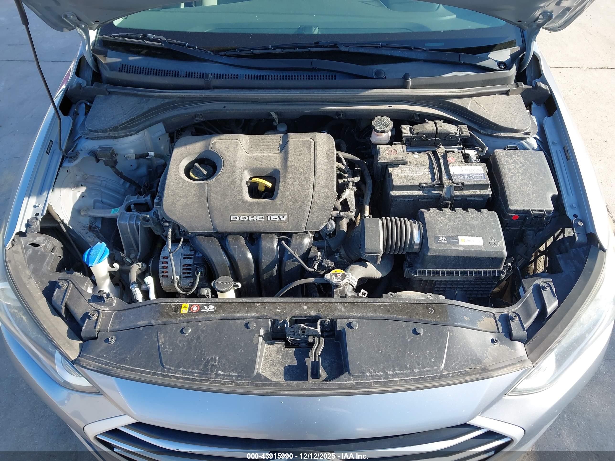 HYUNDAI ELANTRA image 10