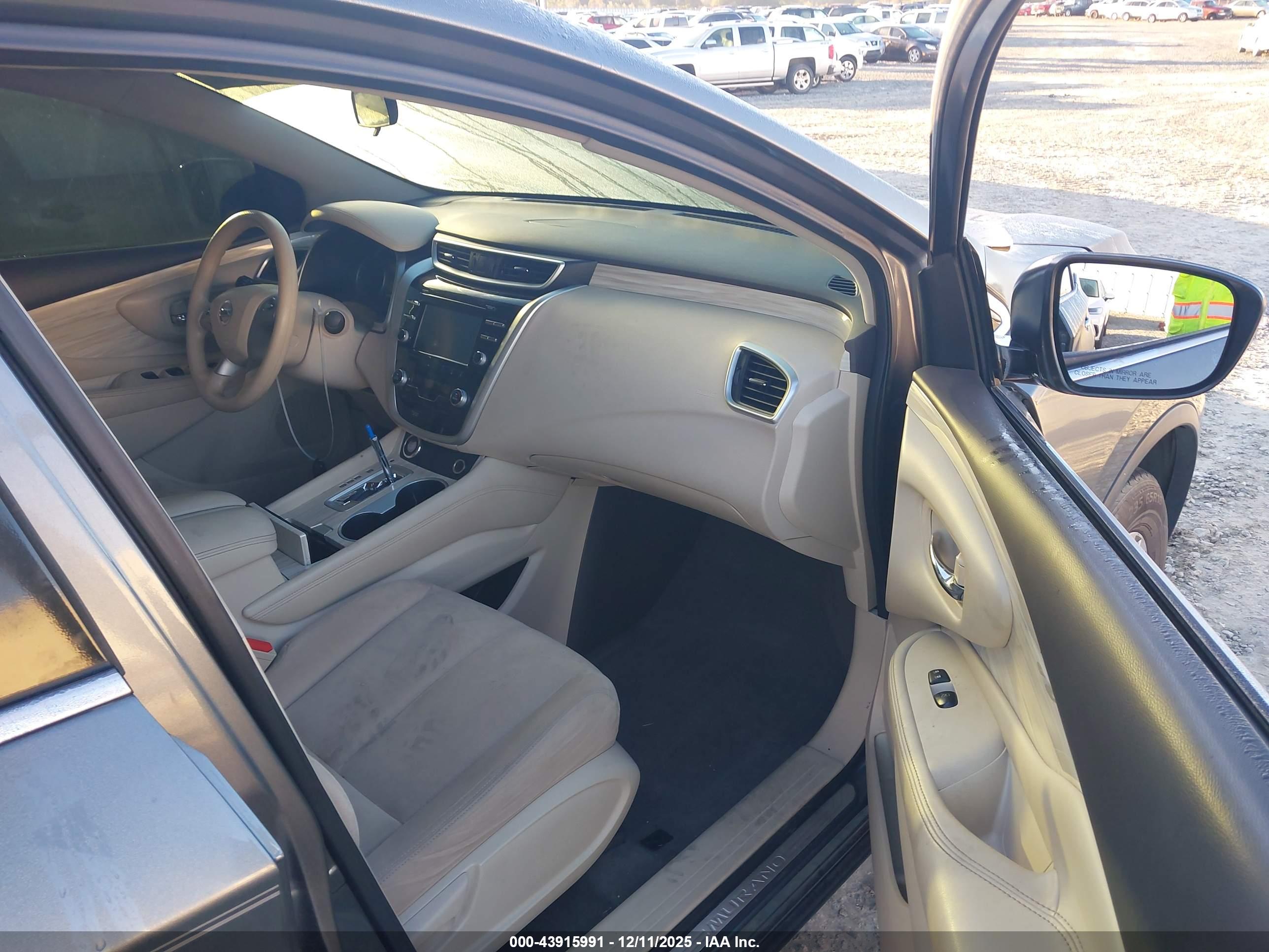 NISSAN MURANO image 5