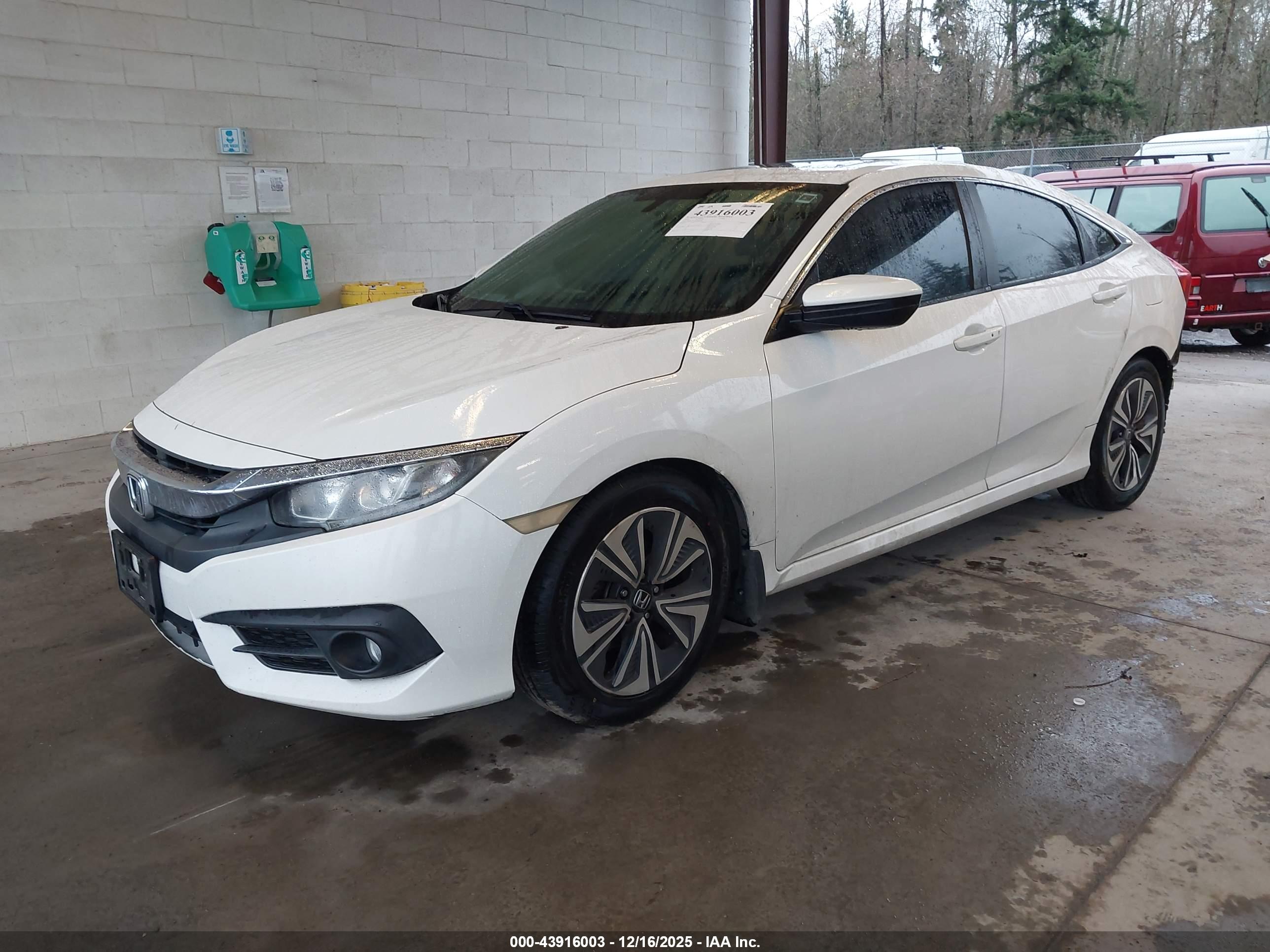 HONDA CIVIC image 2