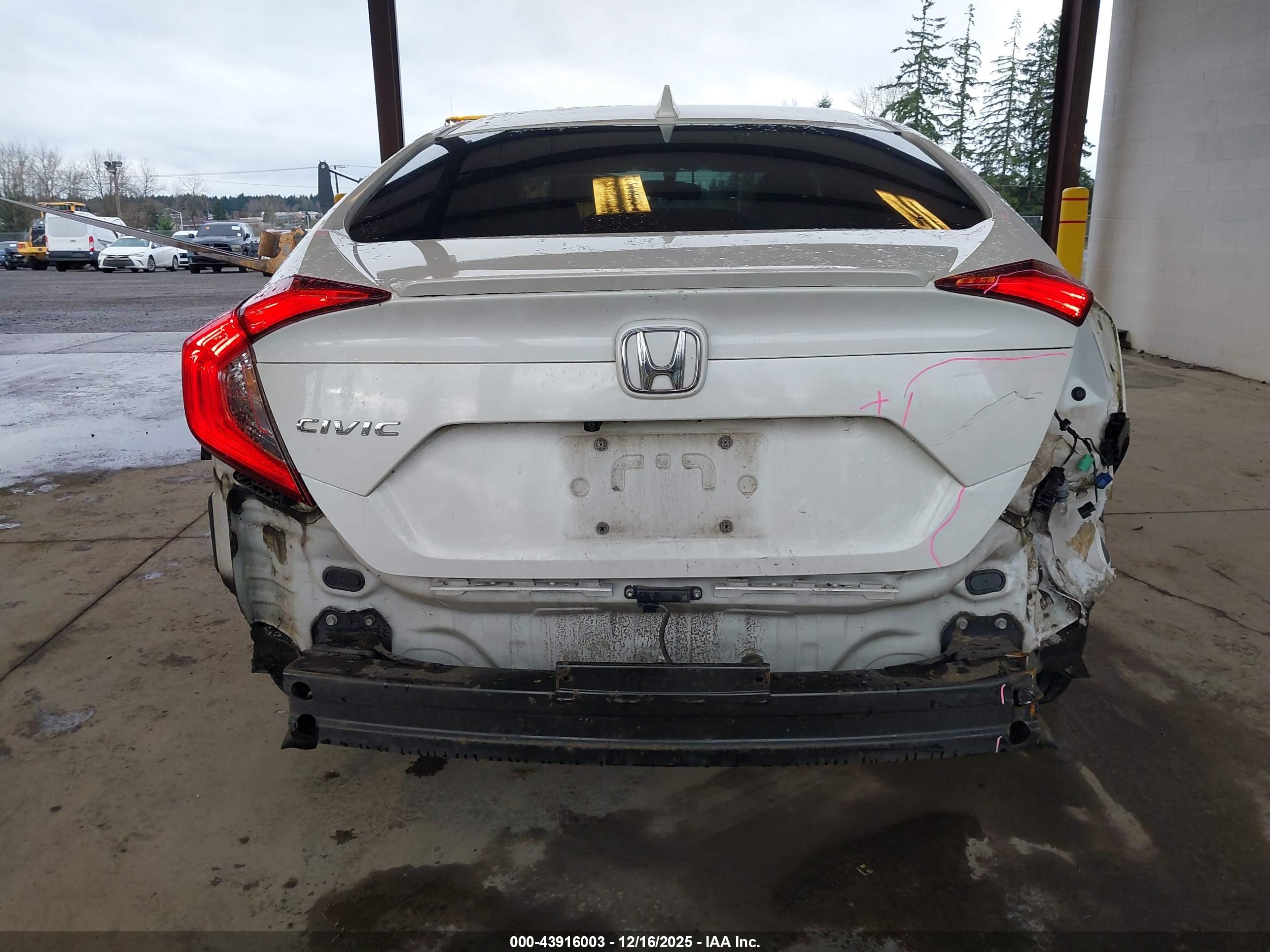 HONDA CIVIC image 6