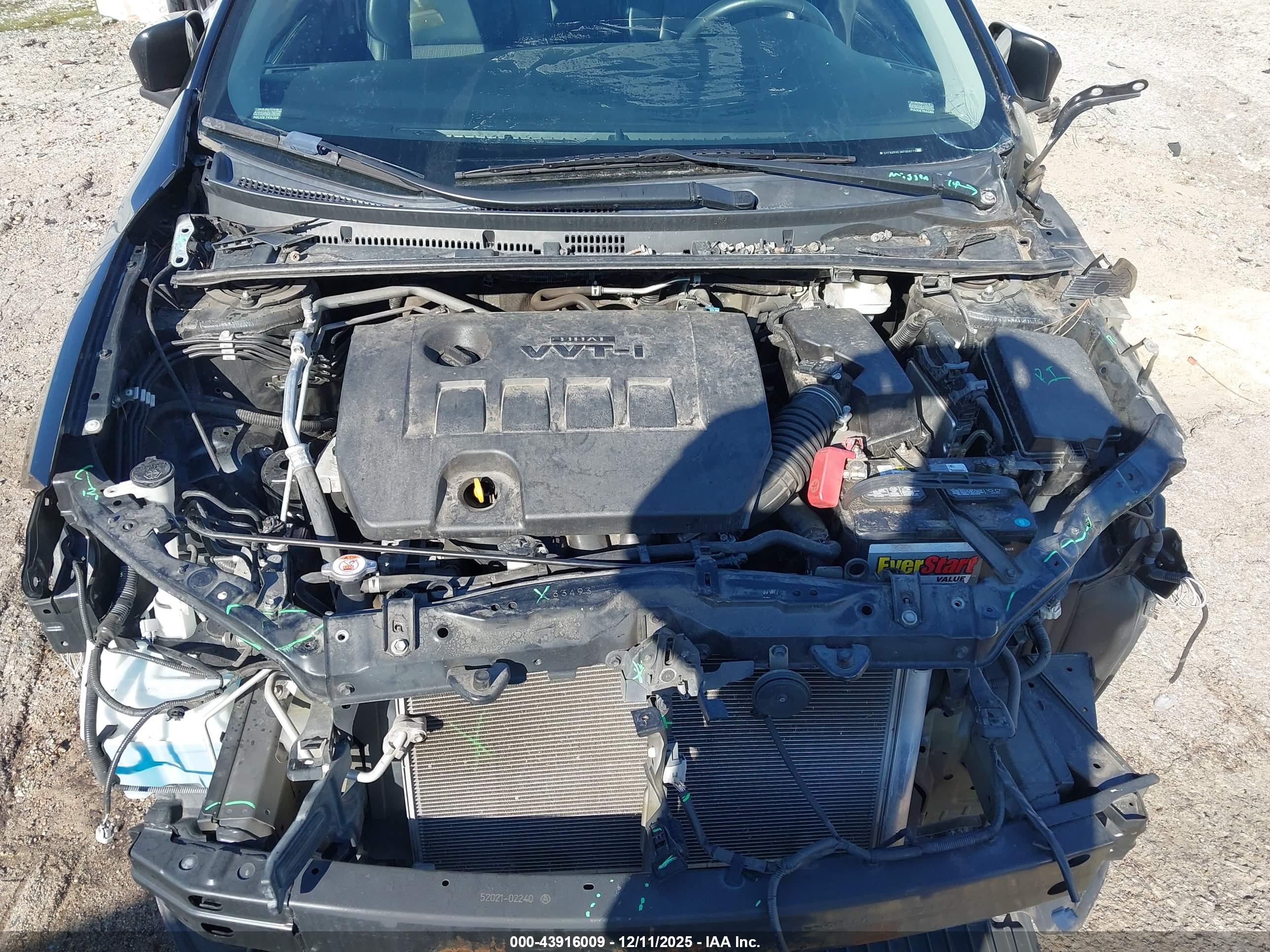 TOYOTA COROLLA image 10
