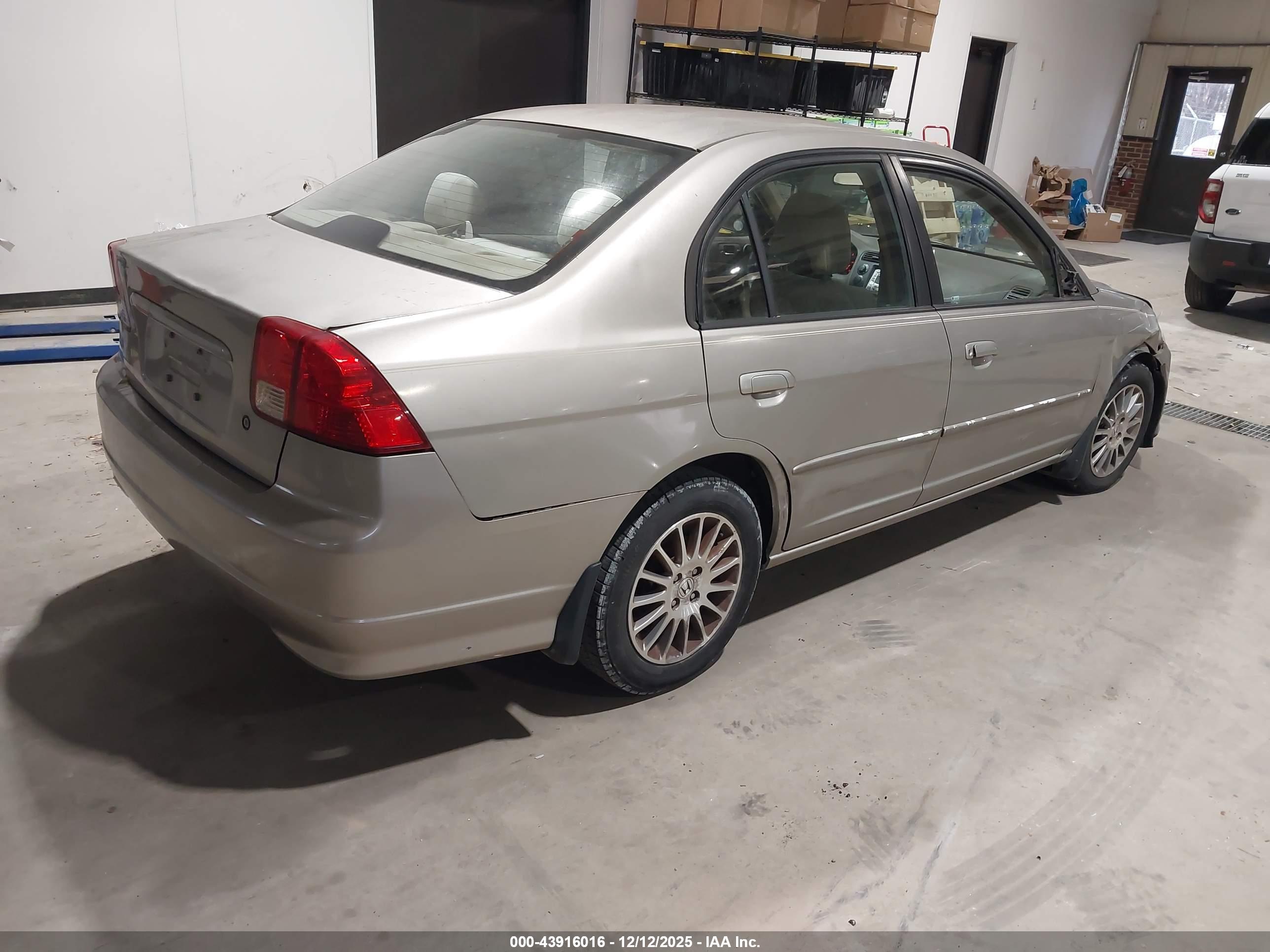 HONDA CIVIC image 4