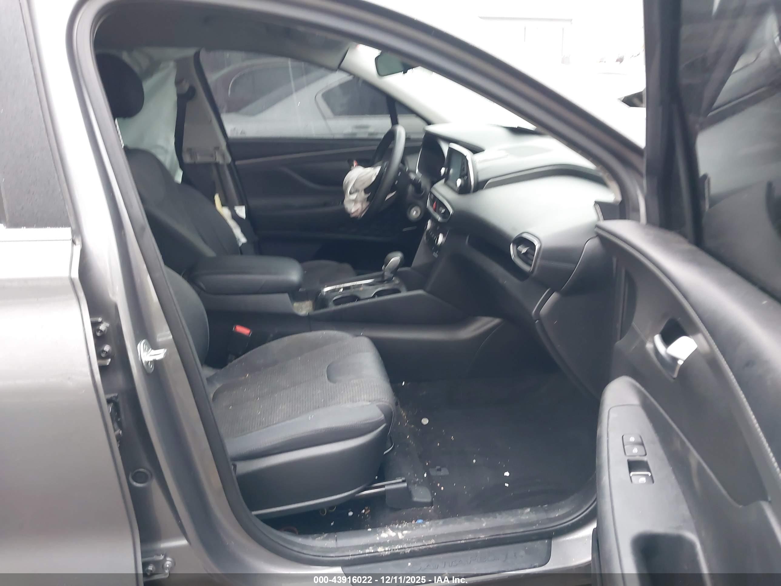 HYUNDAI SANTA image 5