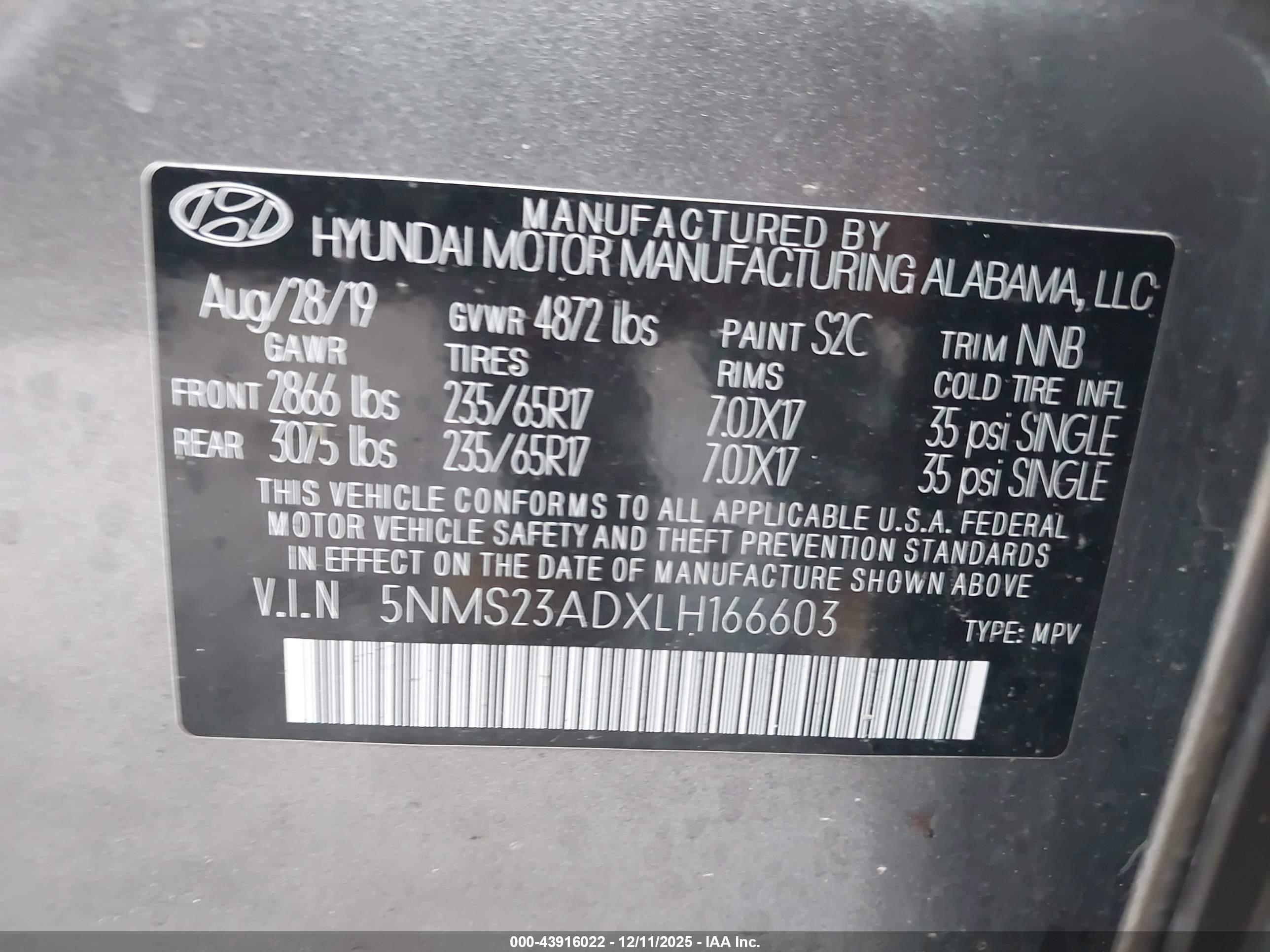 HYUNDAI SANTA image 9