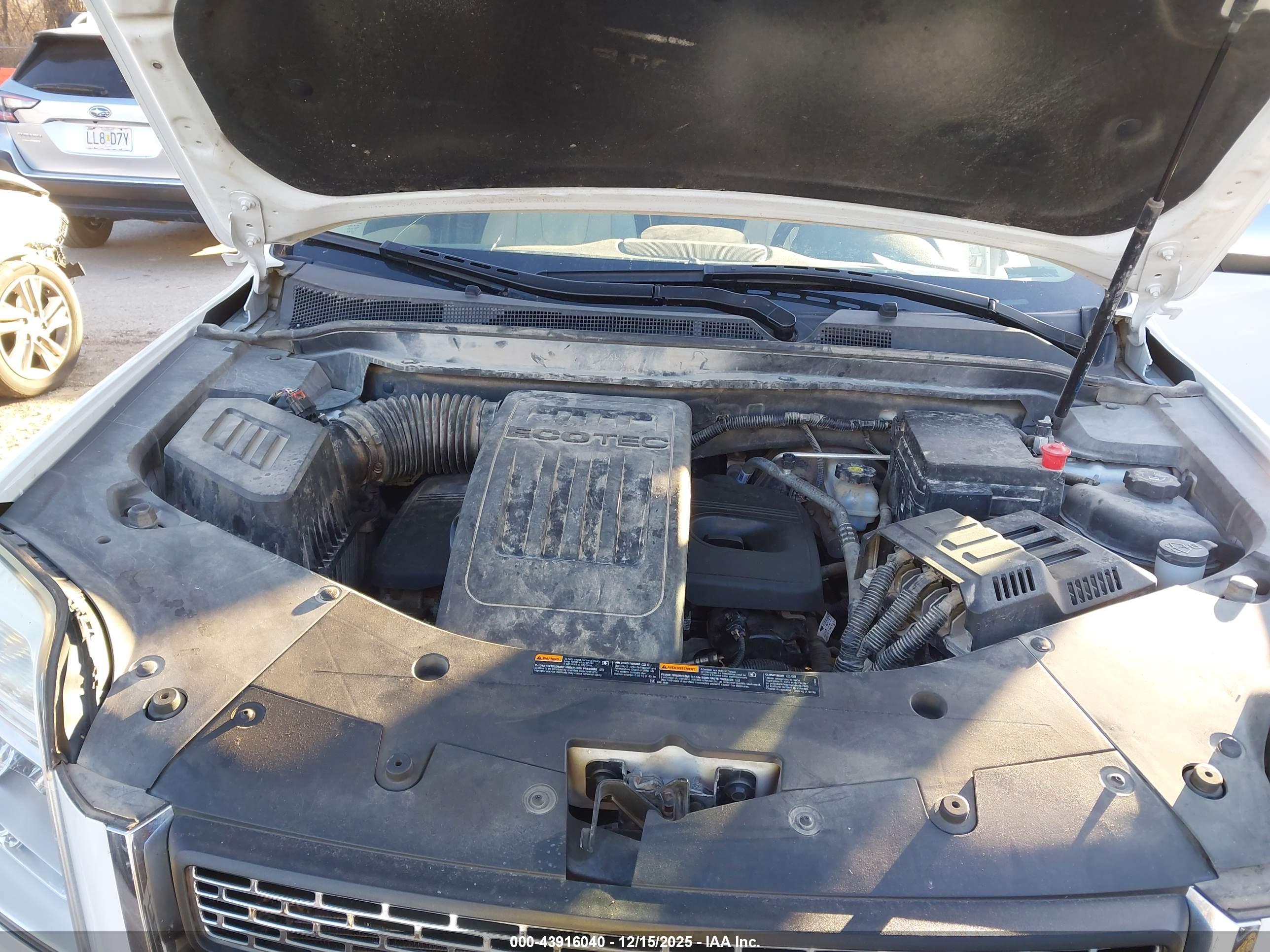 GMC TERRAIN image 10