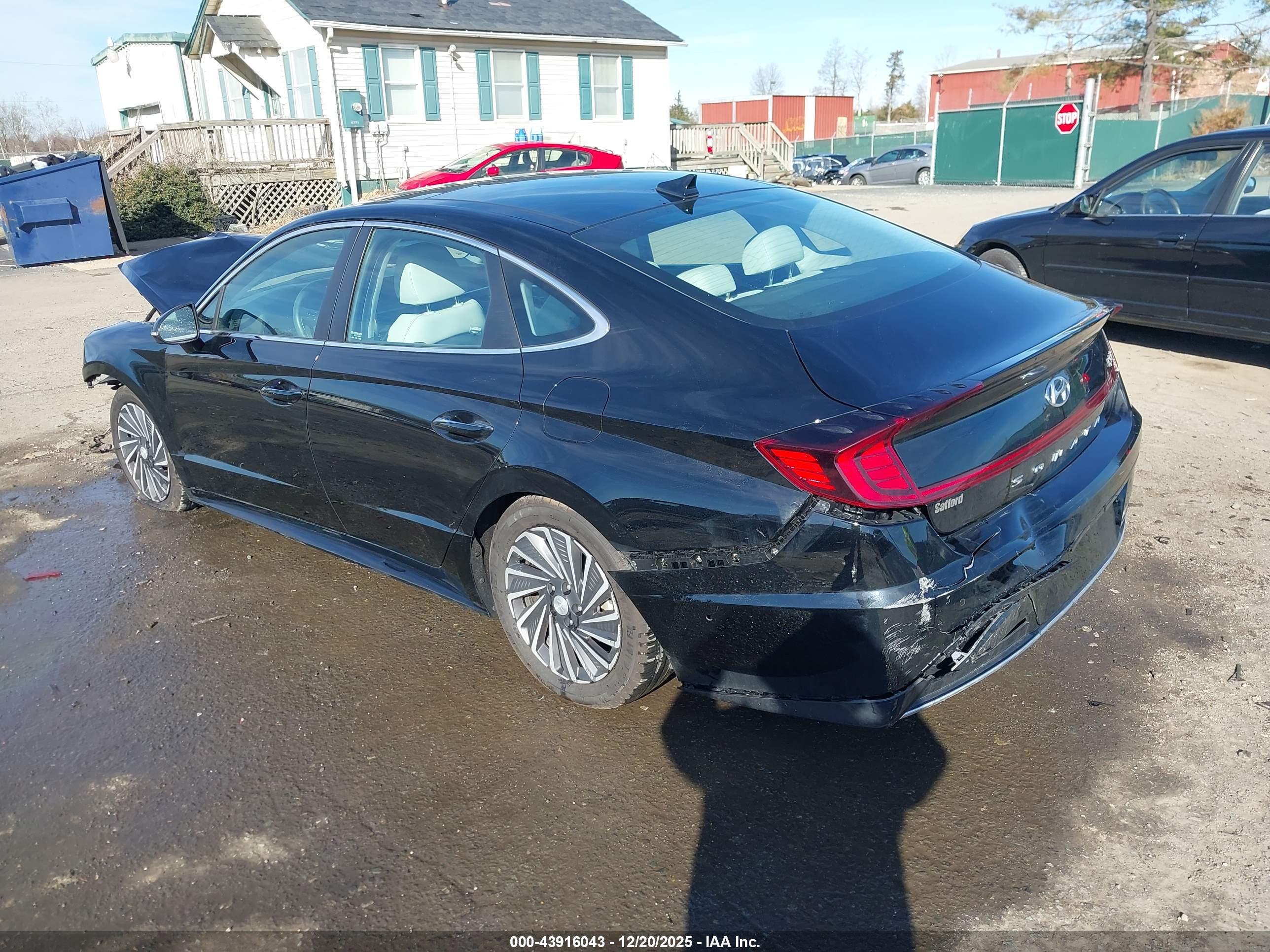 HYUNDAI SONATA image 3