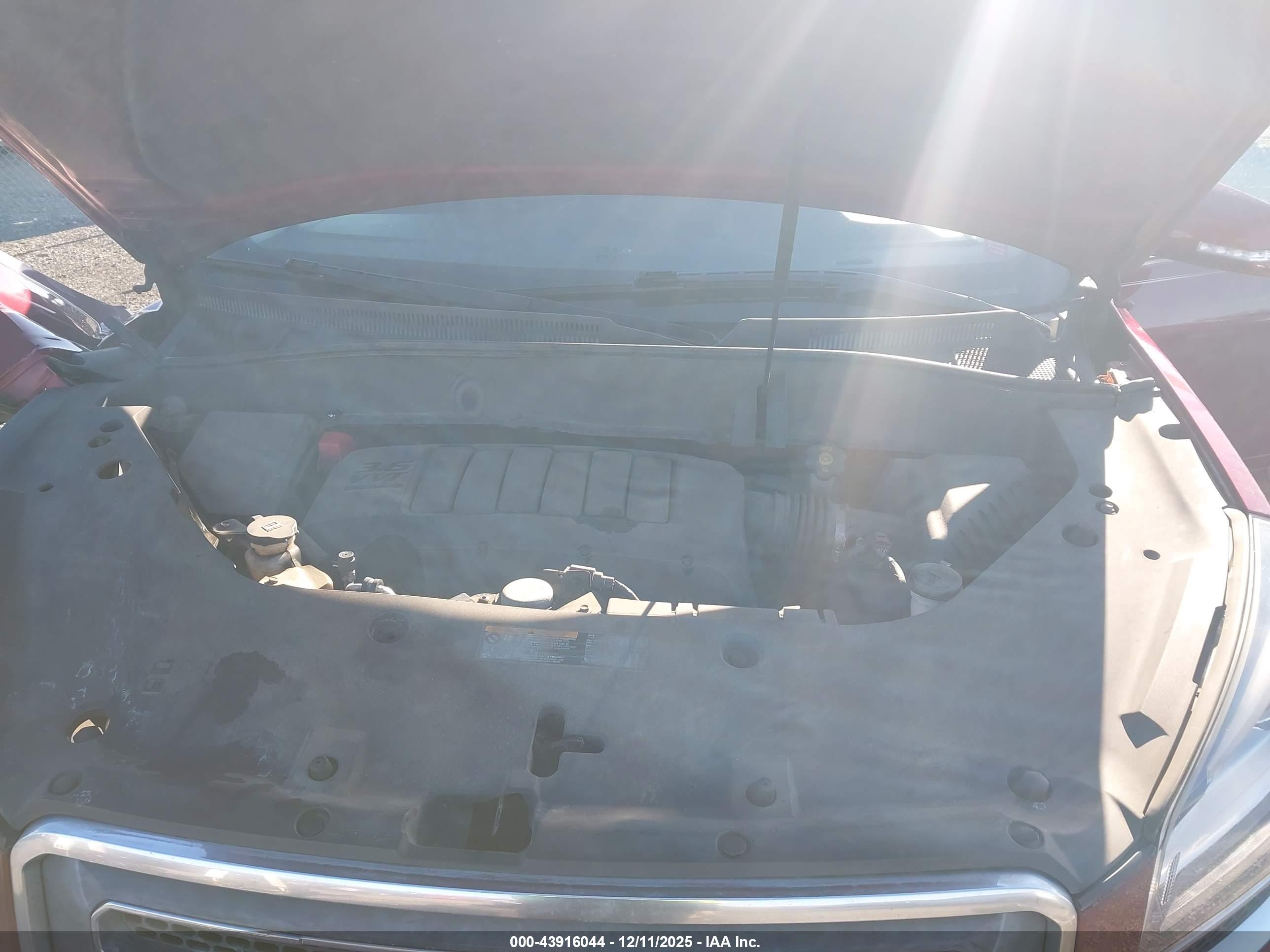 GMC ACADIA image 10