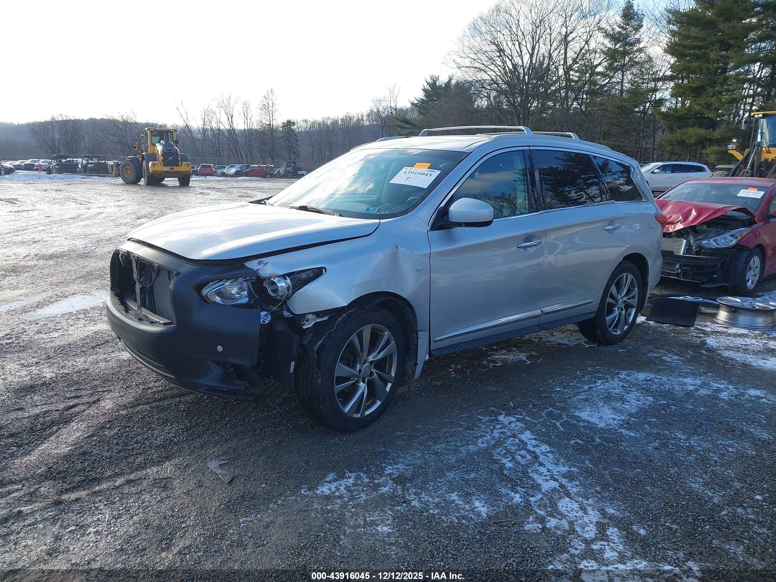 INFINITI QX60 image 2