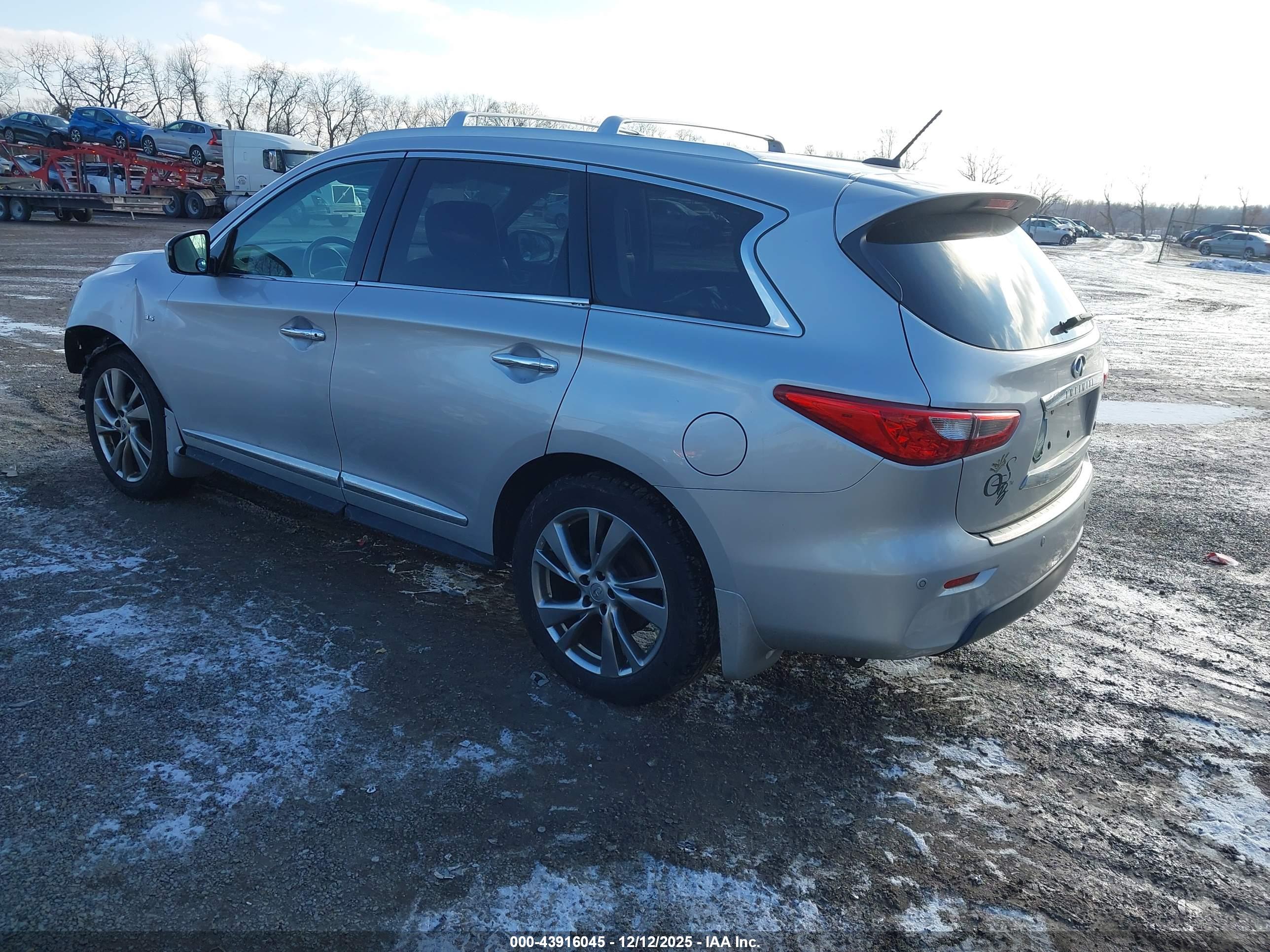 INFINITI QX60 image 3