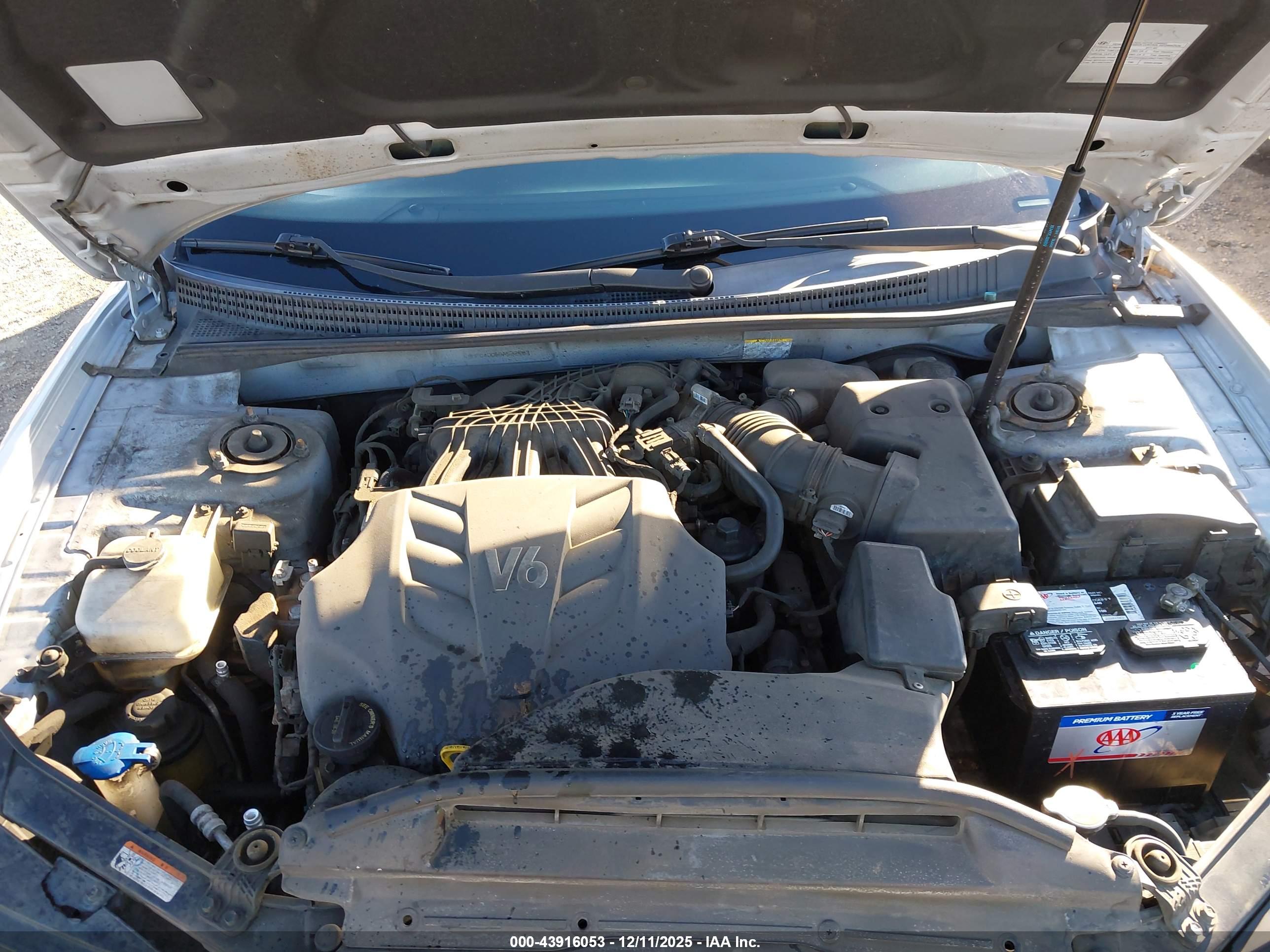 HYUNDAI AZERA image 10