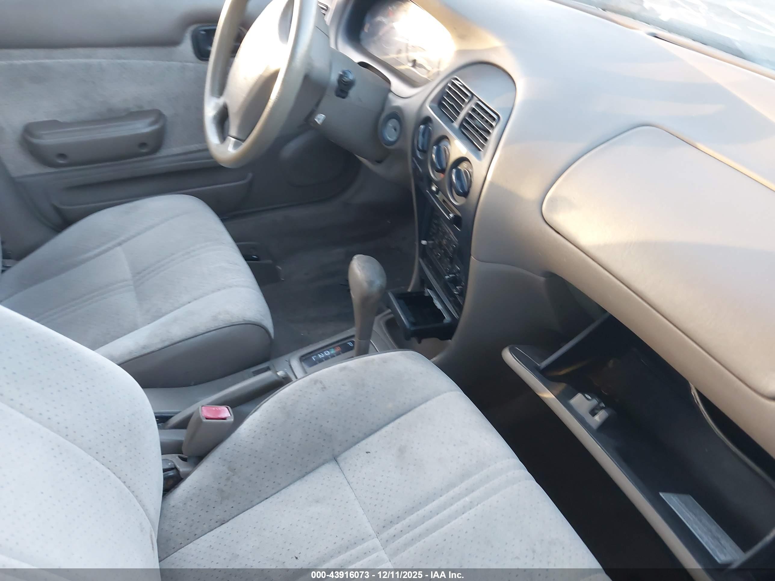 GEO PRIZM image 5