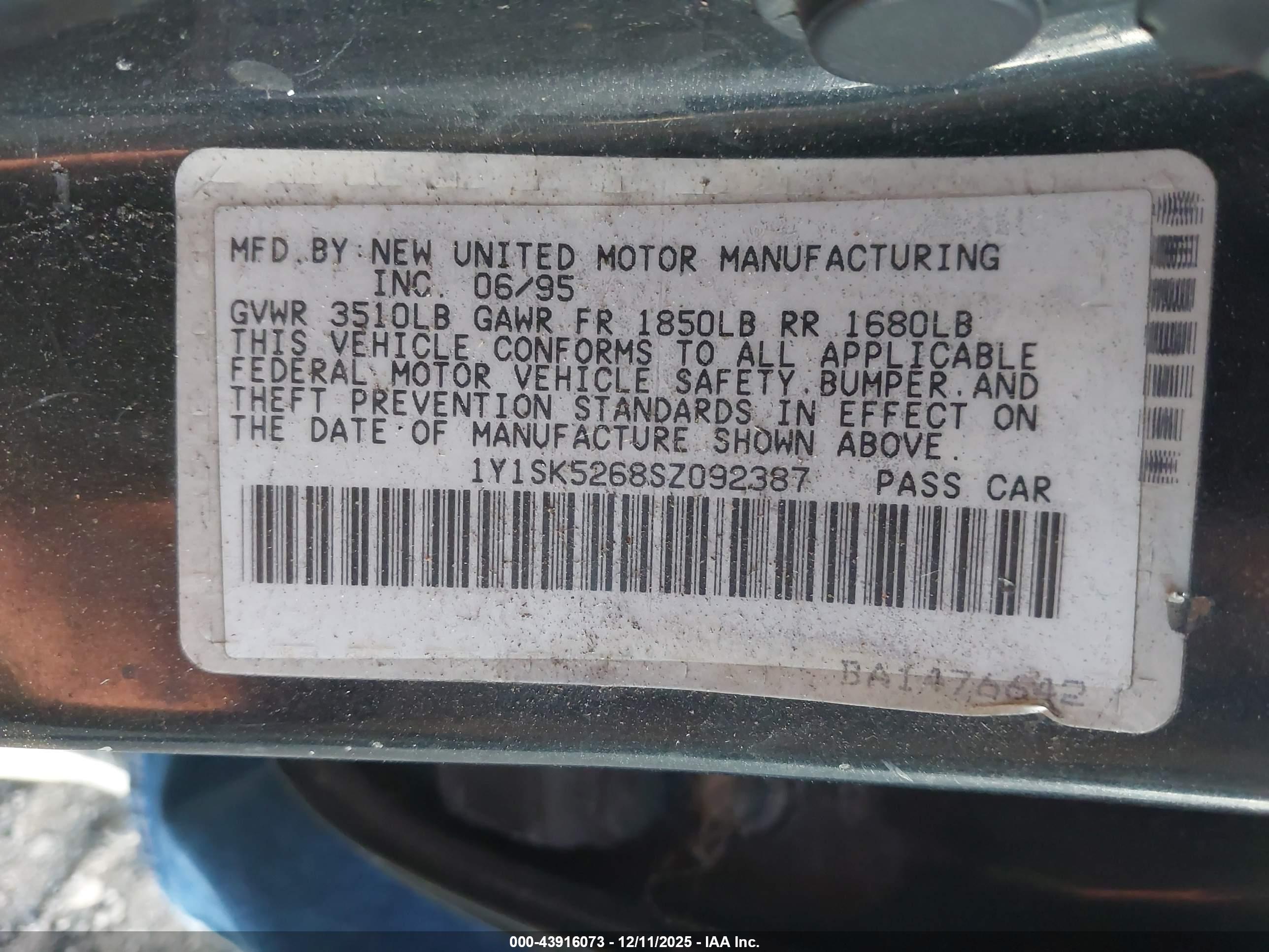 GEO PRIZM image 9