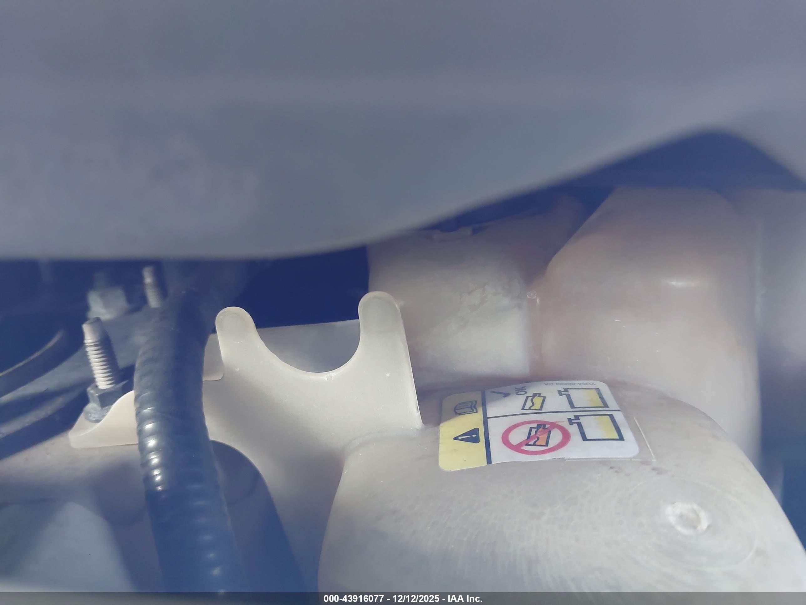 FORD ESCAPE image 10