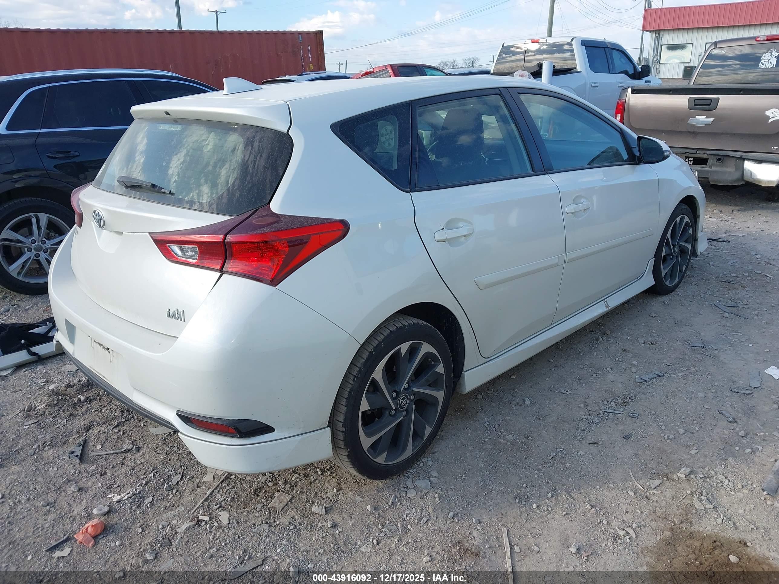 TOYOTA COROLLA image 4