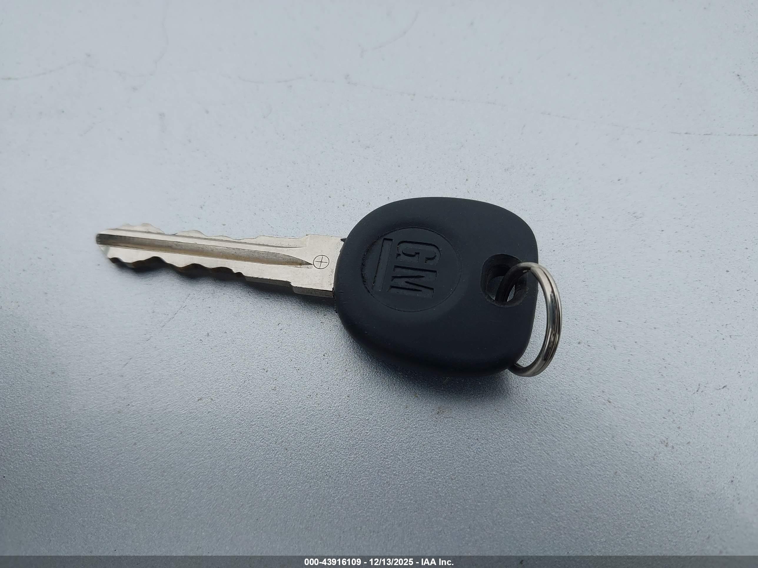 CHEVROLET HHR image 11