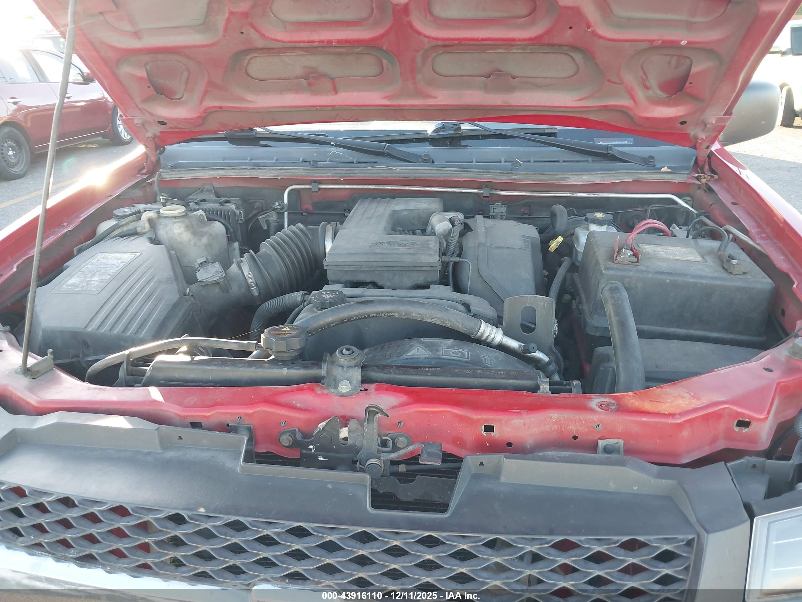CHEVROLET COLORADO image 10