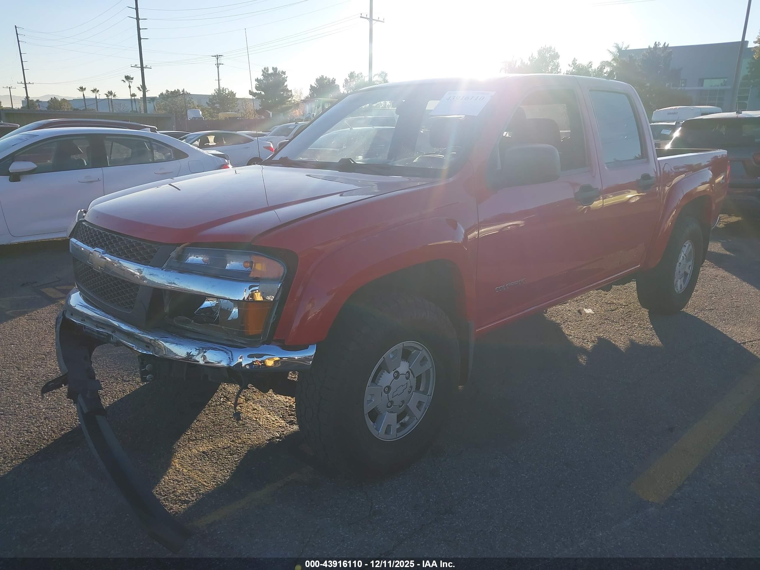 CHEVROLET COLORADO image 2