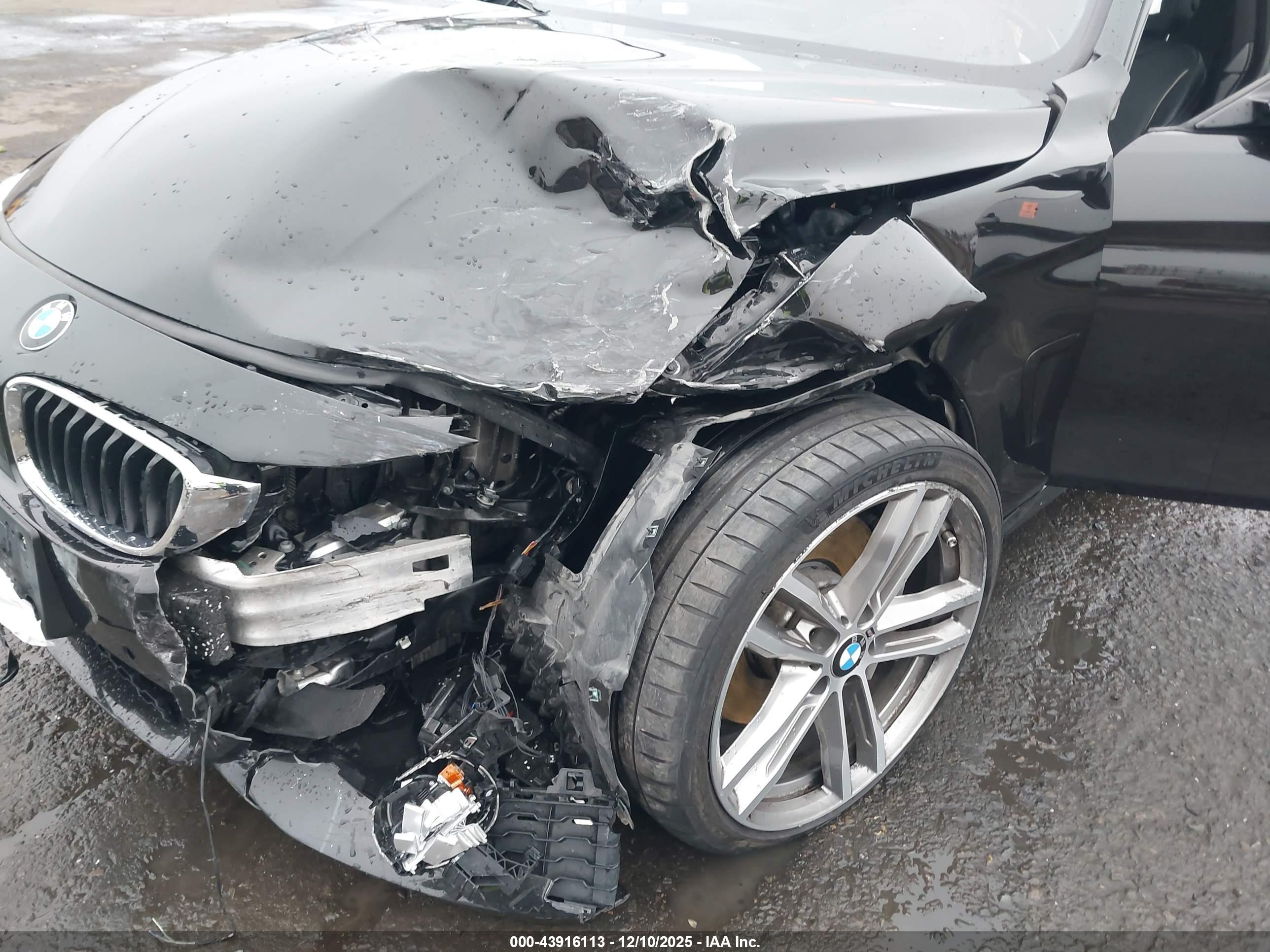 BMW 440I image 6