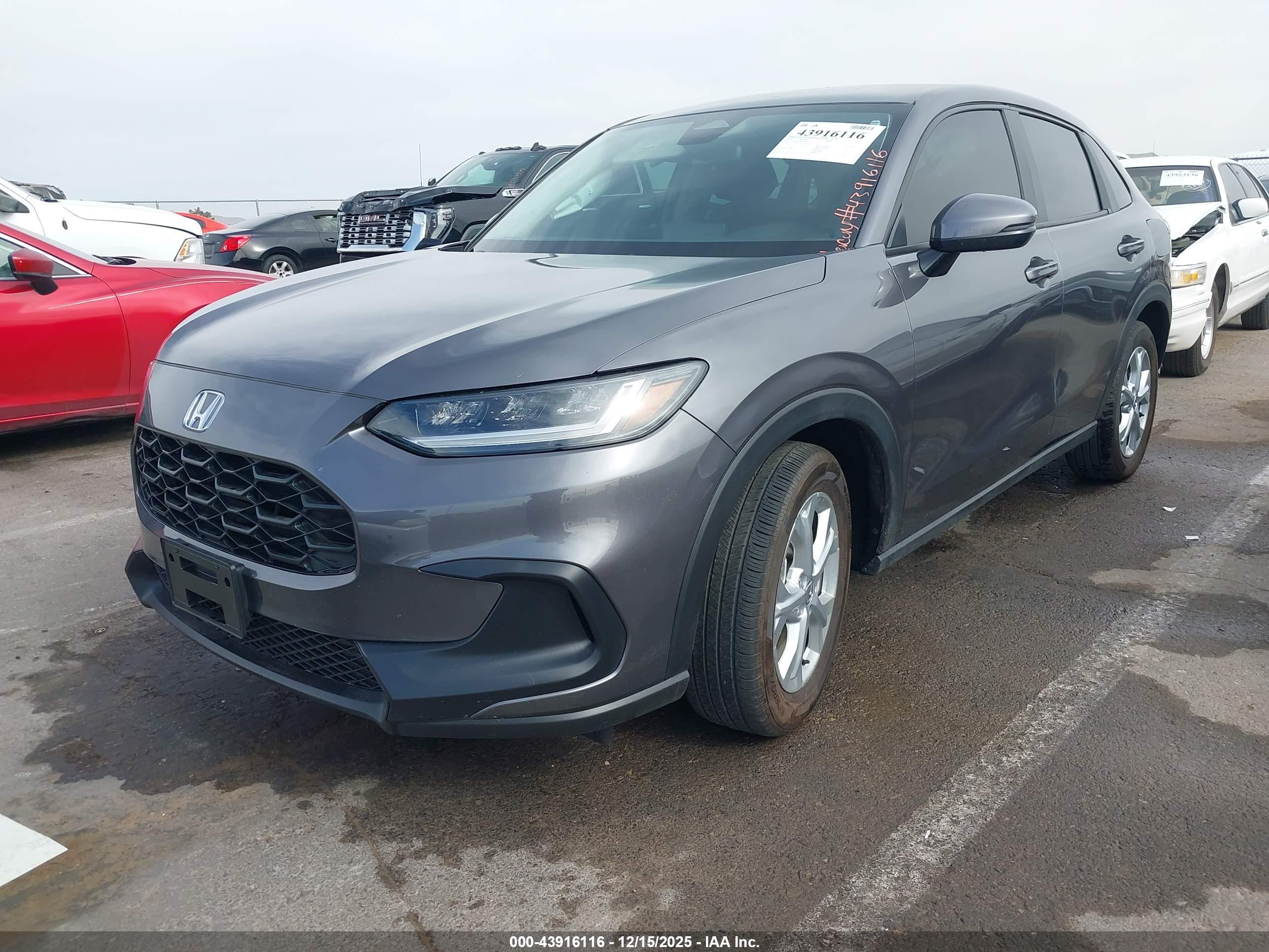 HONDA HR-V image 2