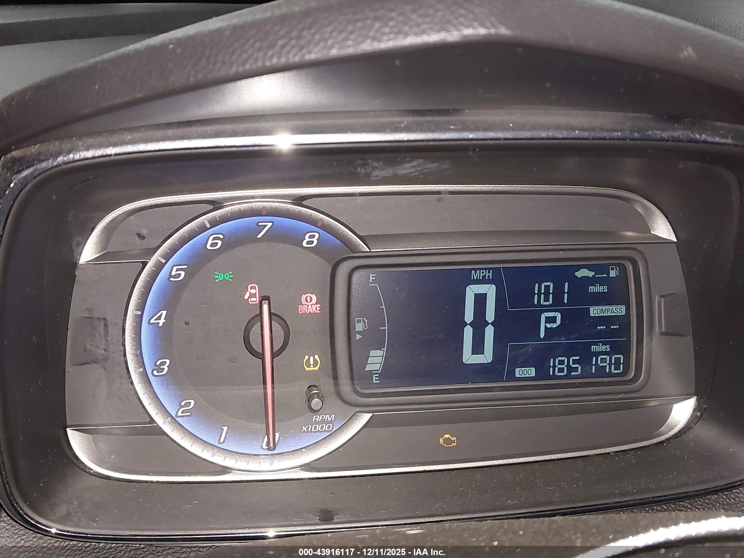 CHEVROLET TRAX image 7
