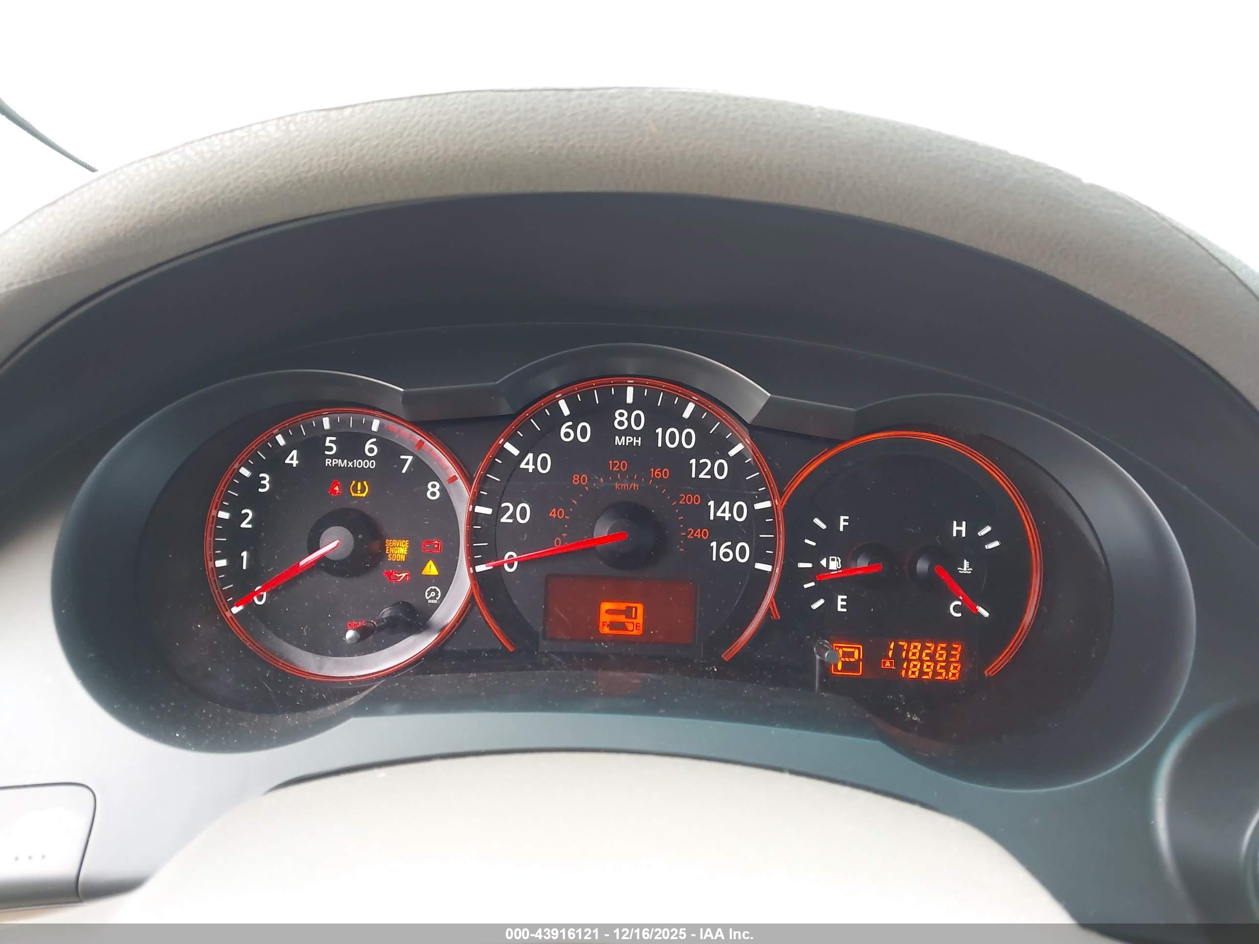 NISSAN ALTIMA image 7