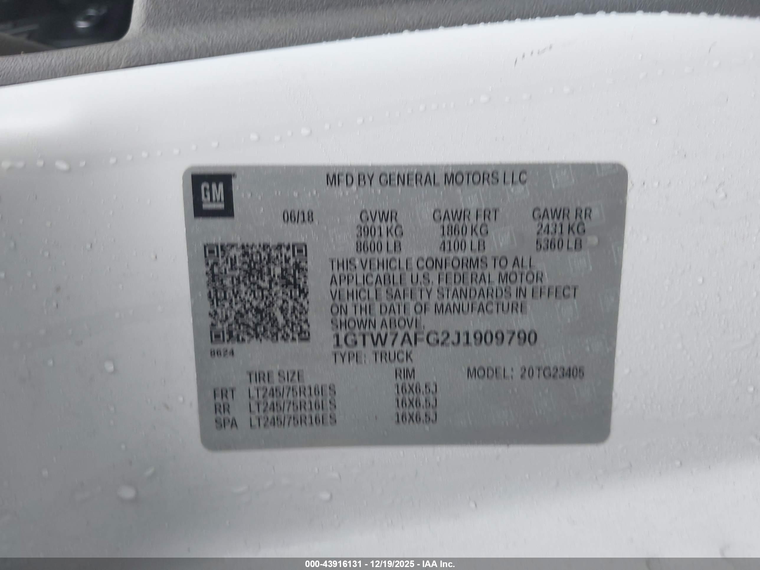 GMC SAVANA image 9