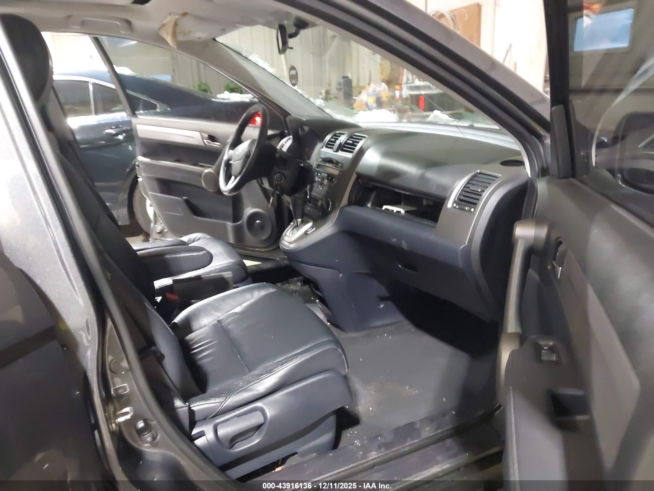HONDA CR-V image 5