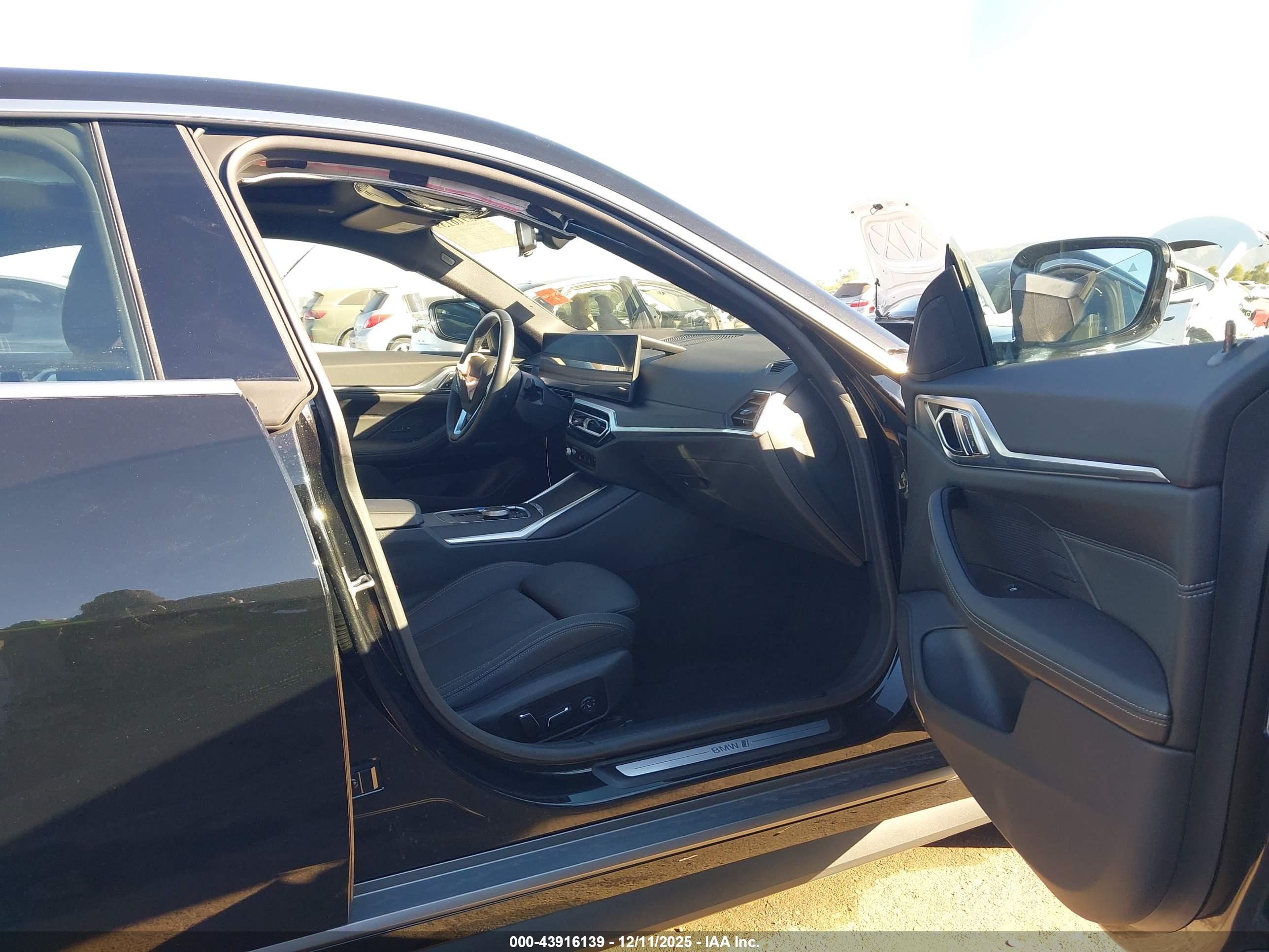BMW I4 image 5