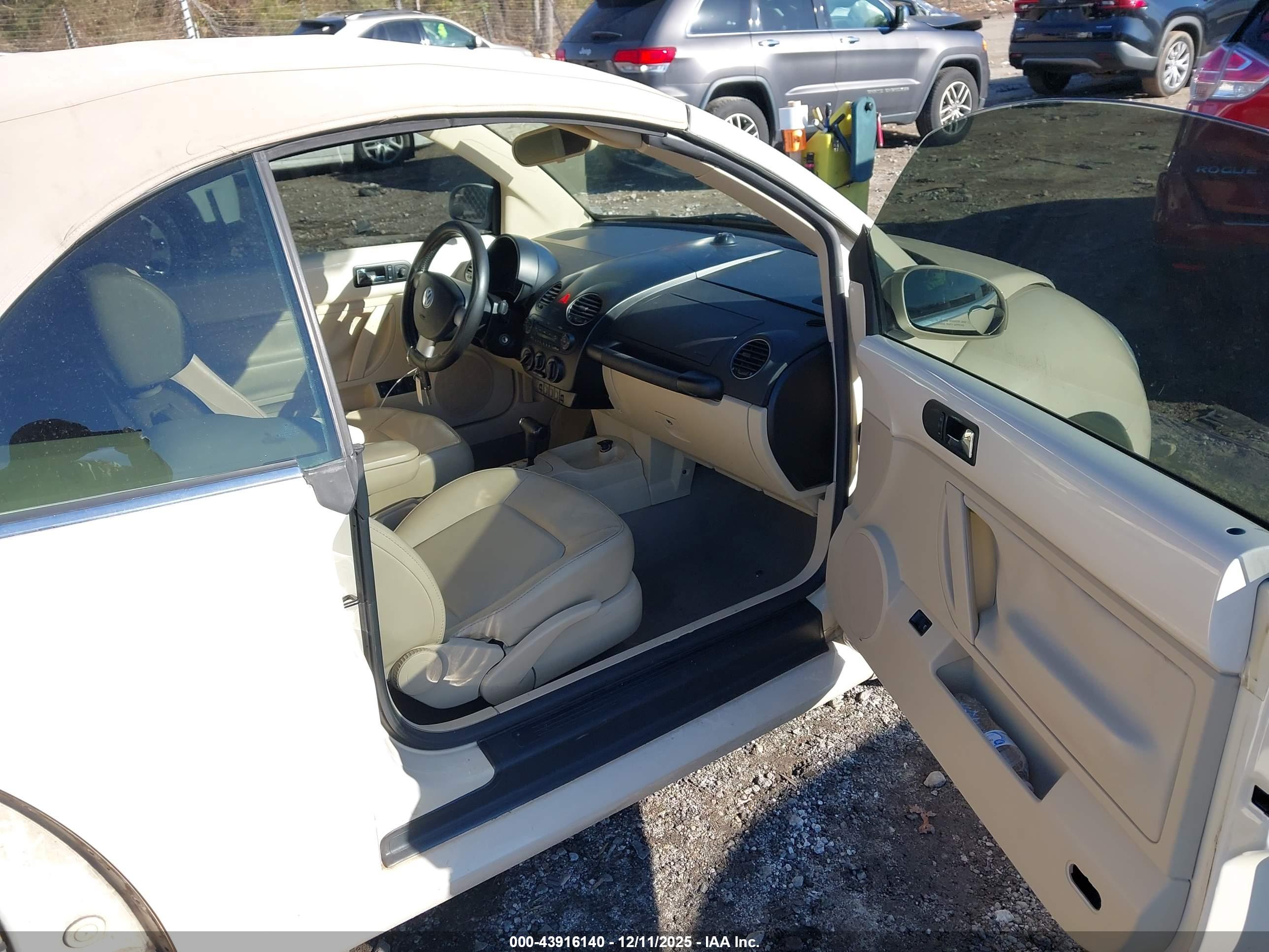 VOLKSWAGEN NEW image 5