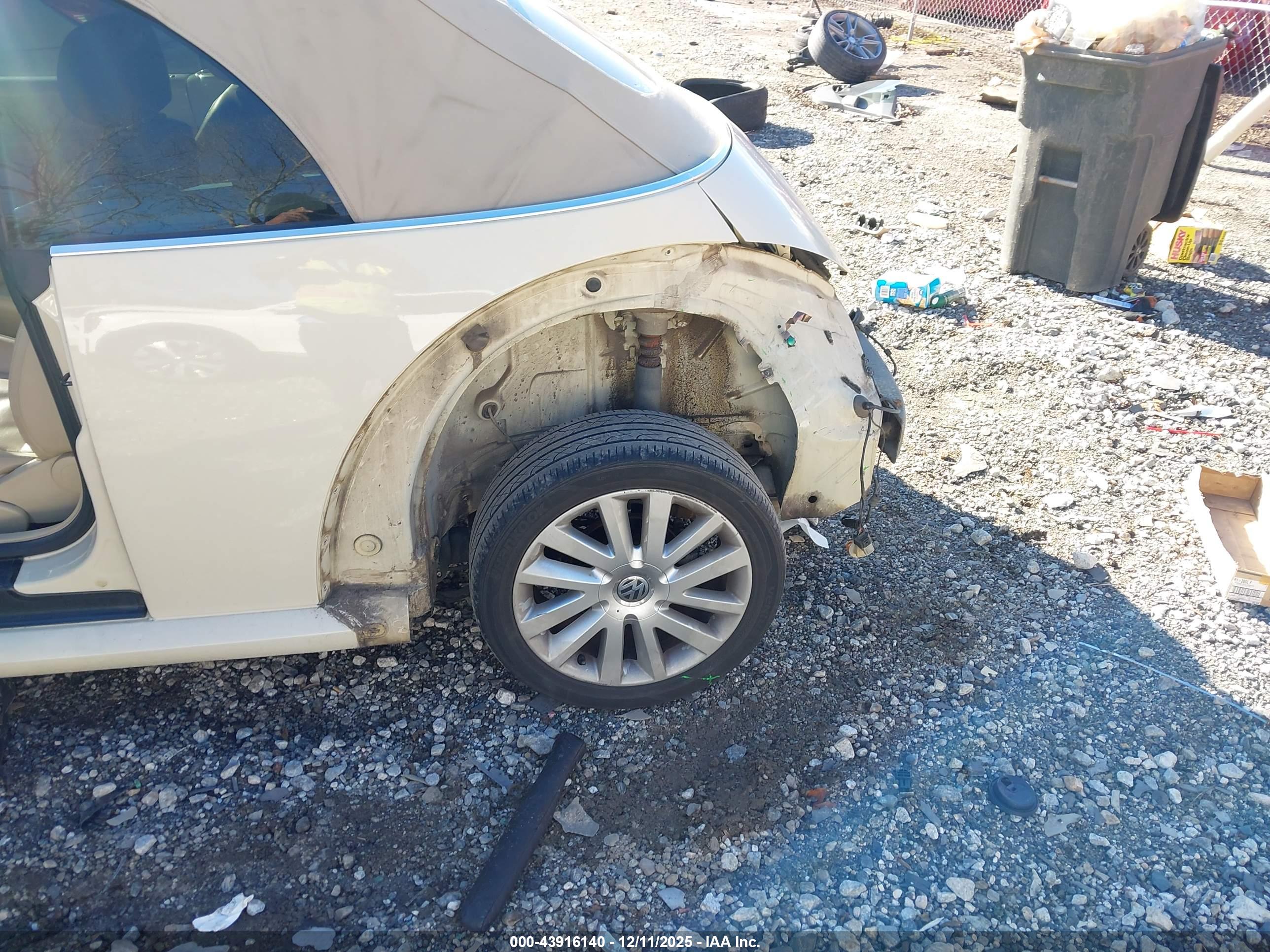 VOLKSWAGEN NEW image 6