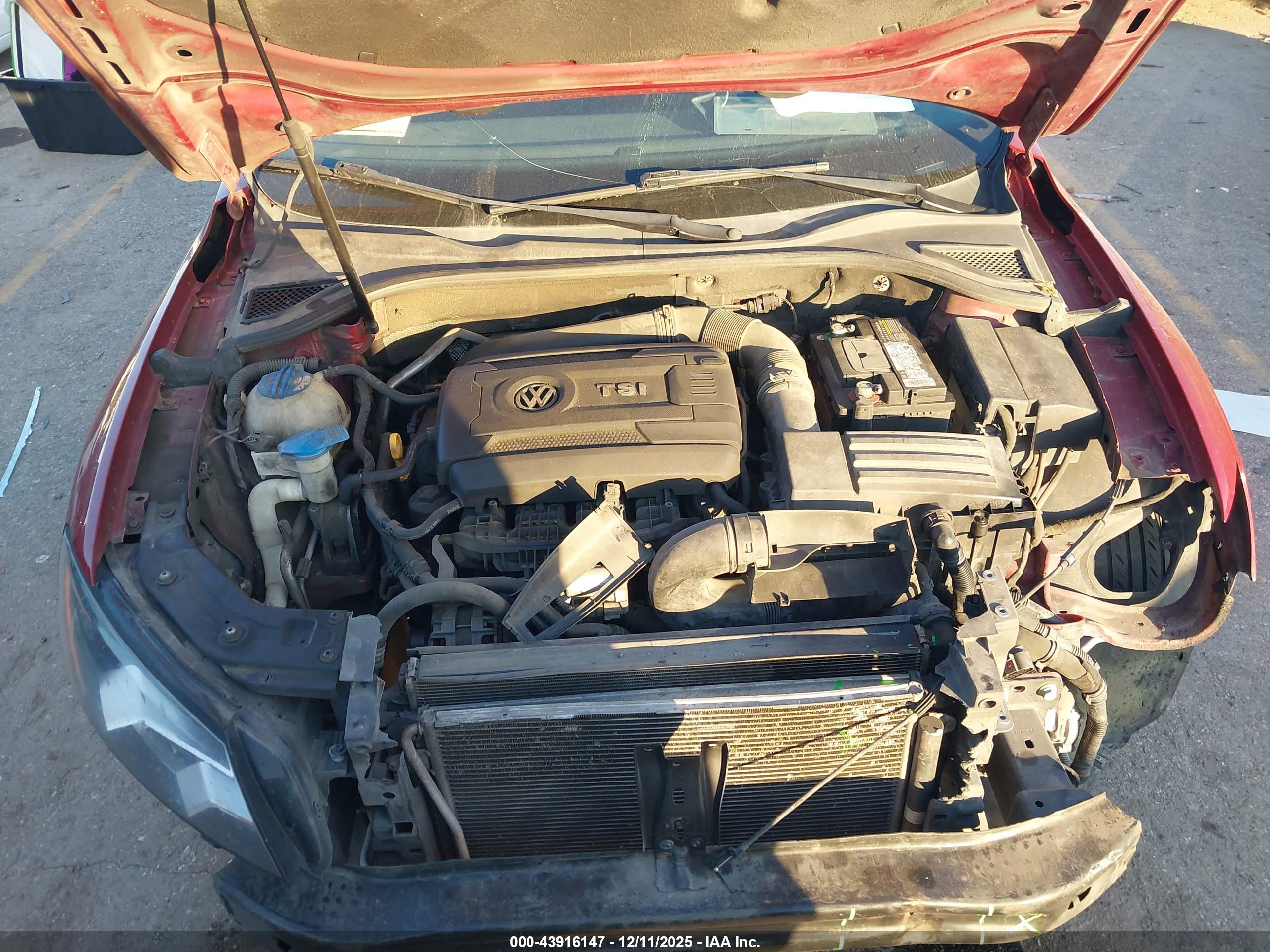 VOLKSWAGEN PASSAT image 10