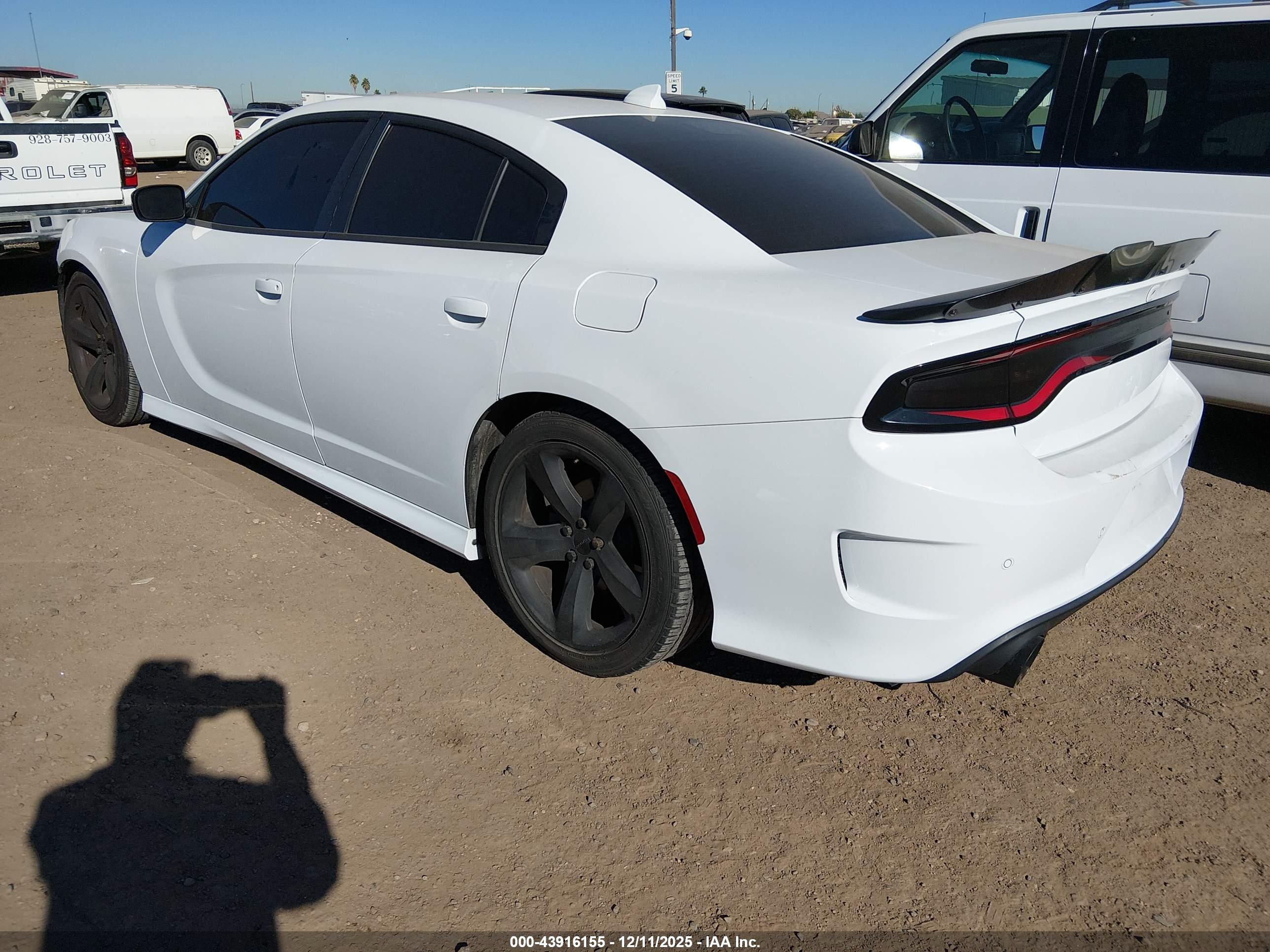 DODGE CHARGER image 3