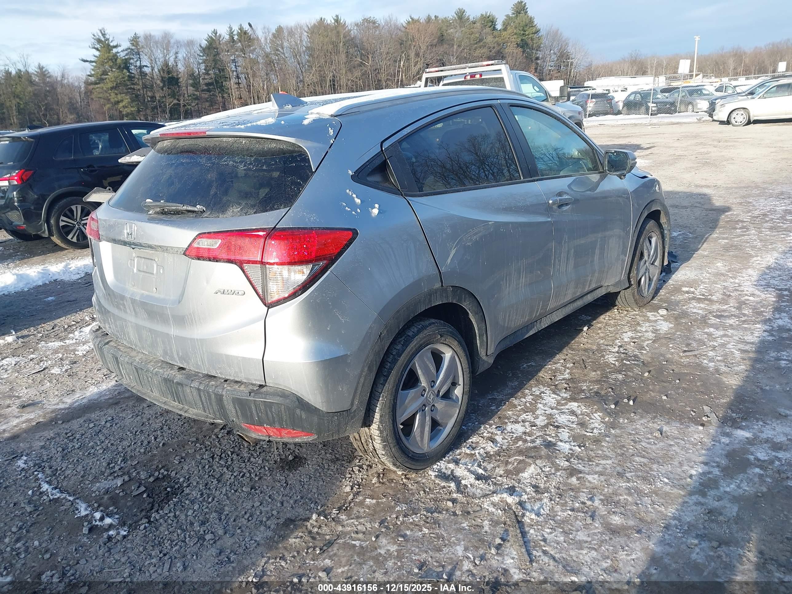 HONDA HR-V image 4