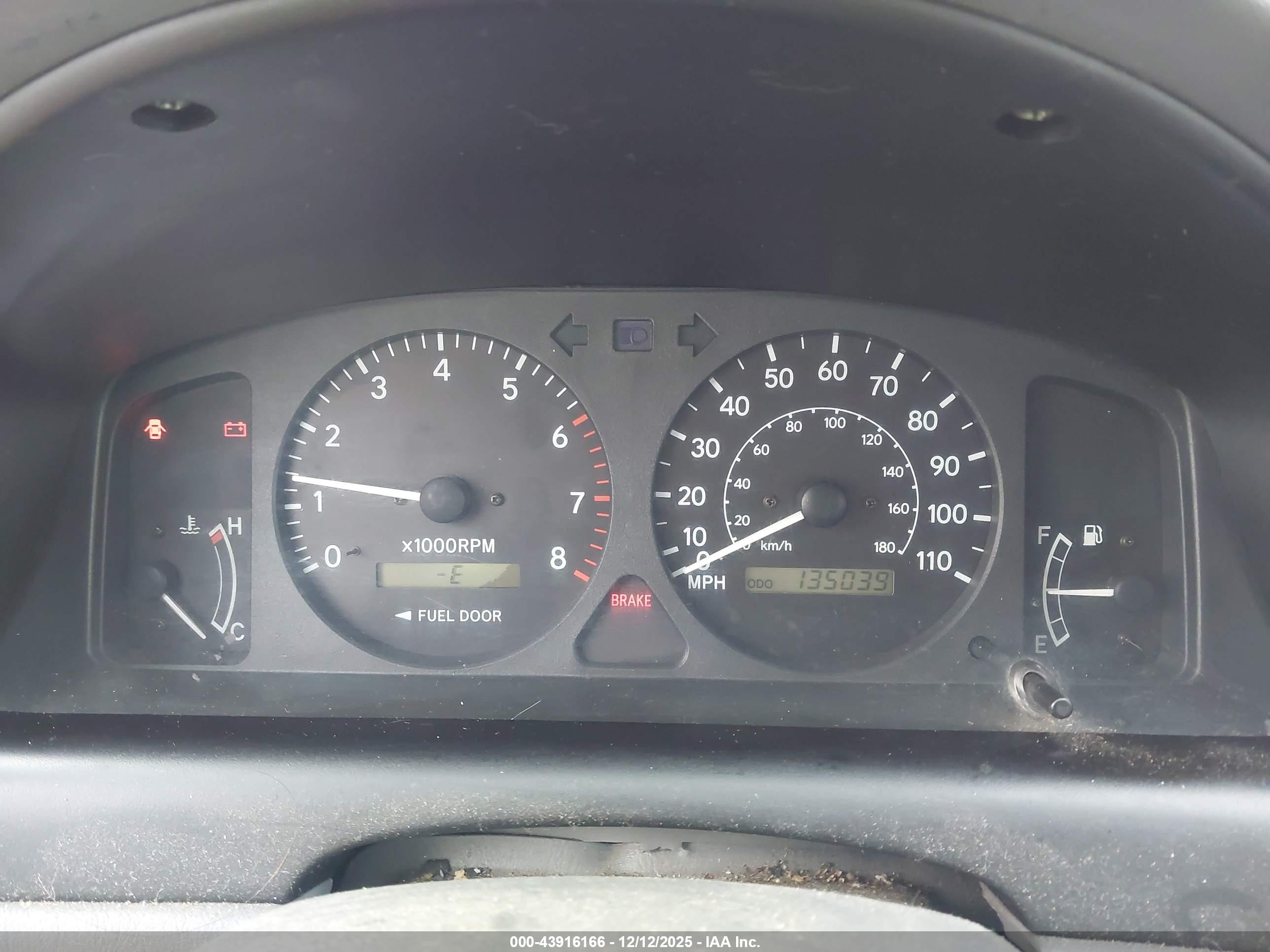 TOYOTA COROLLA image 7