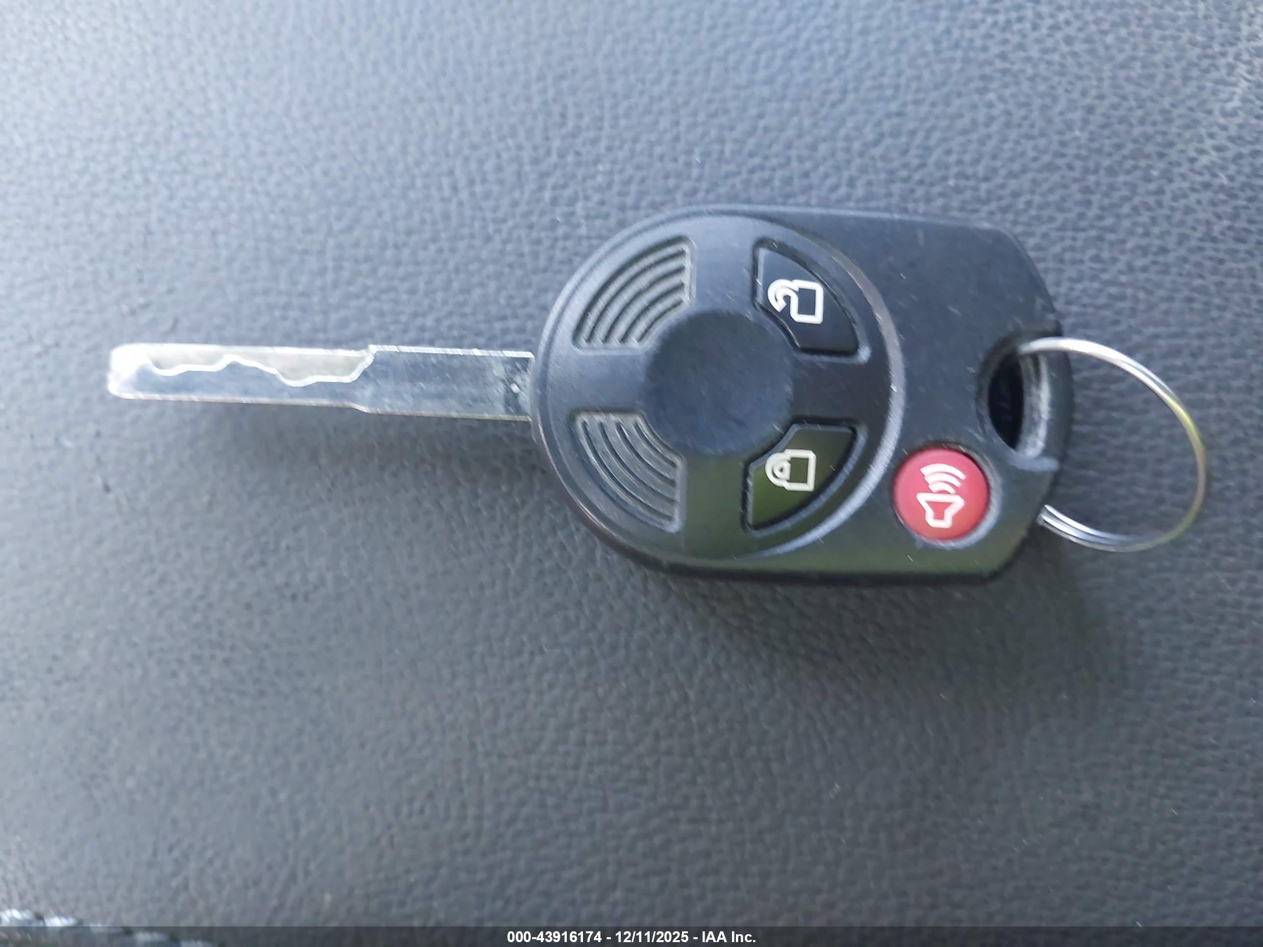 FORD ESCAPE image 11