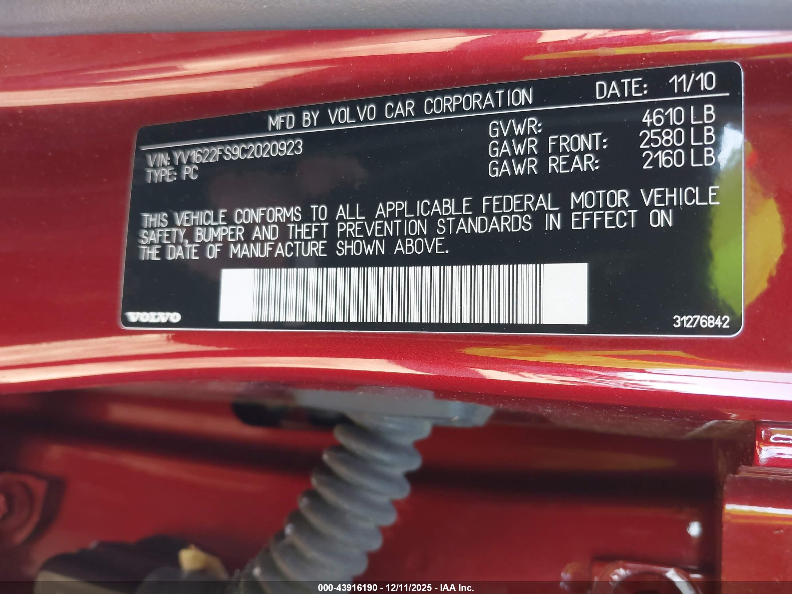 VOLVO S60 image 9
