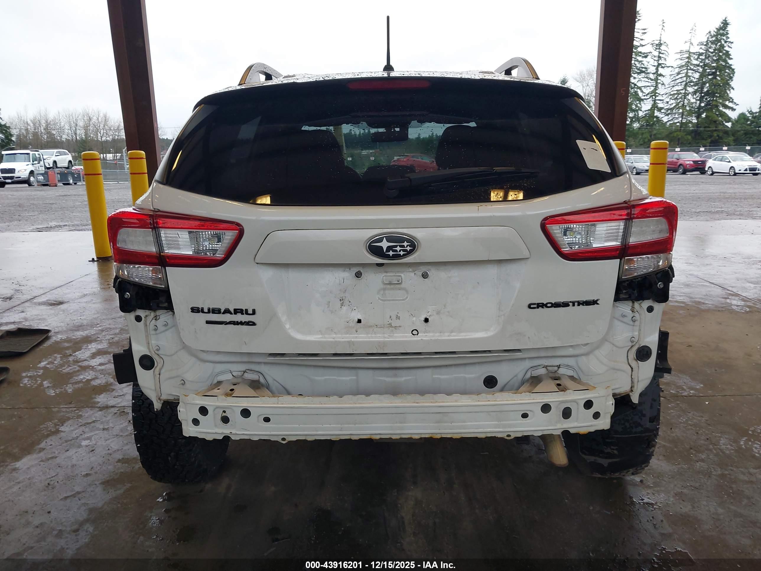SUBARU CROSSTREK image 6