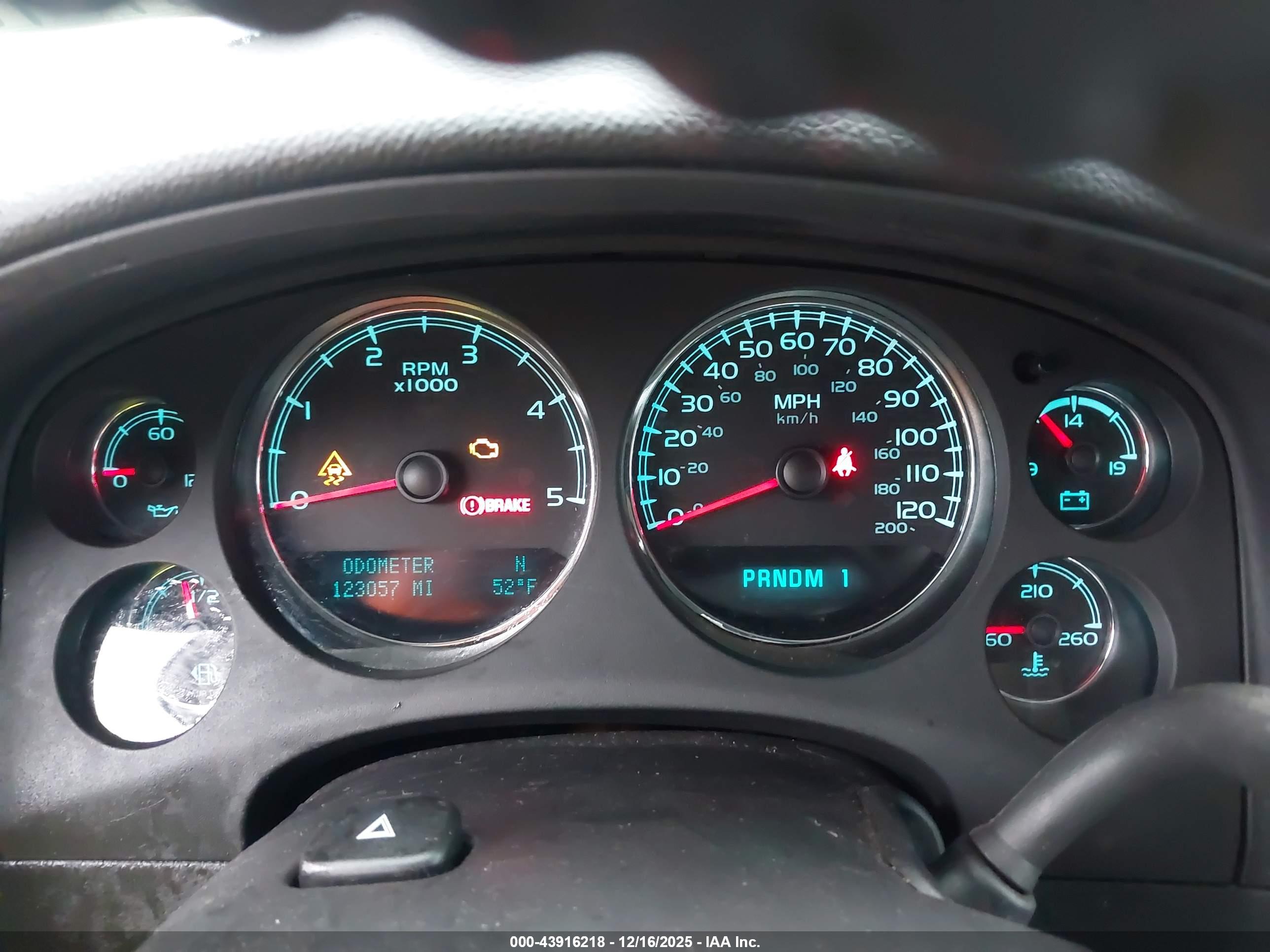 GMC SIERRA image 6