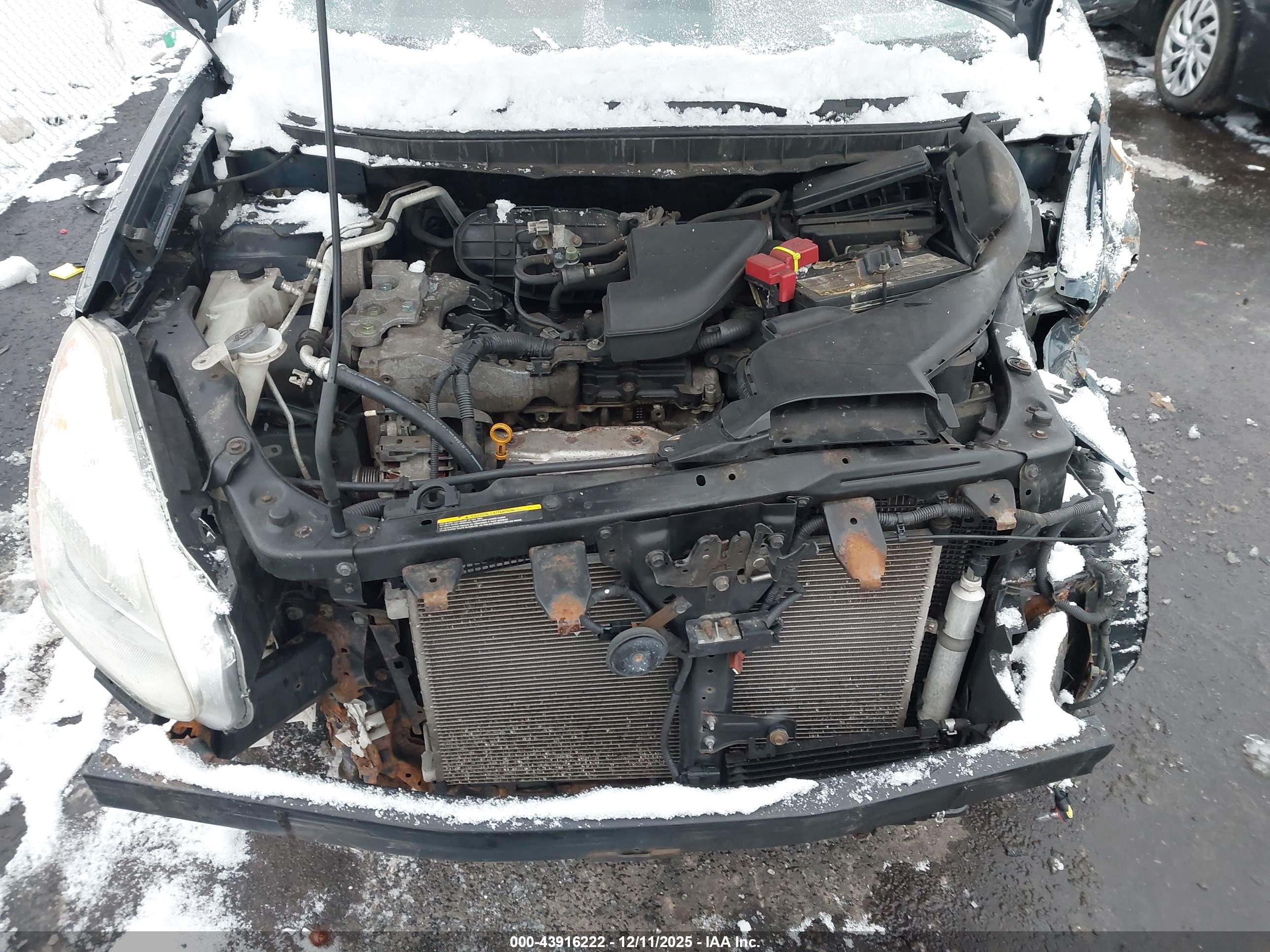 NISSAN ROGUE image 10