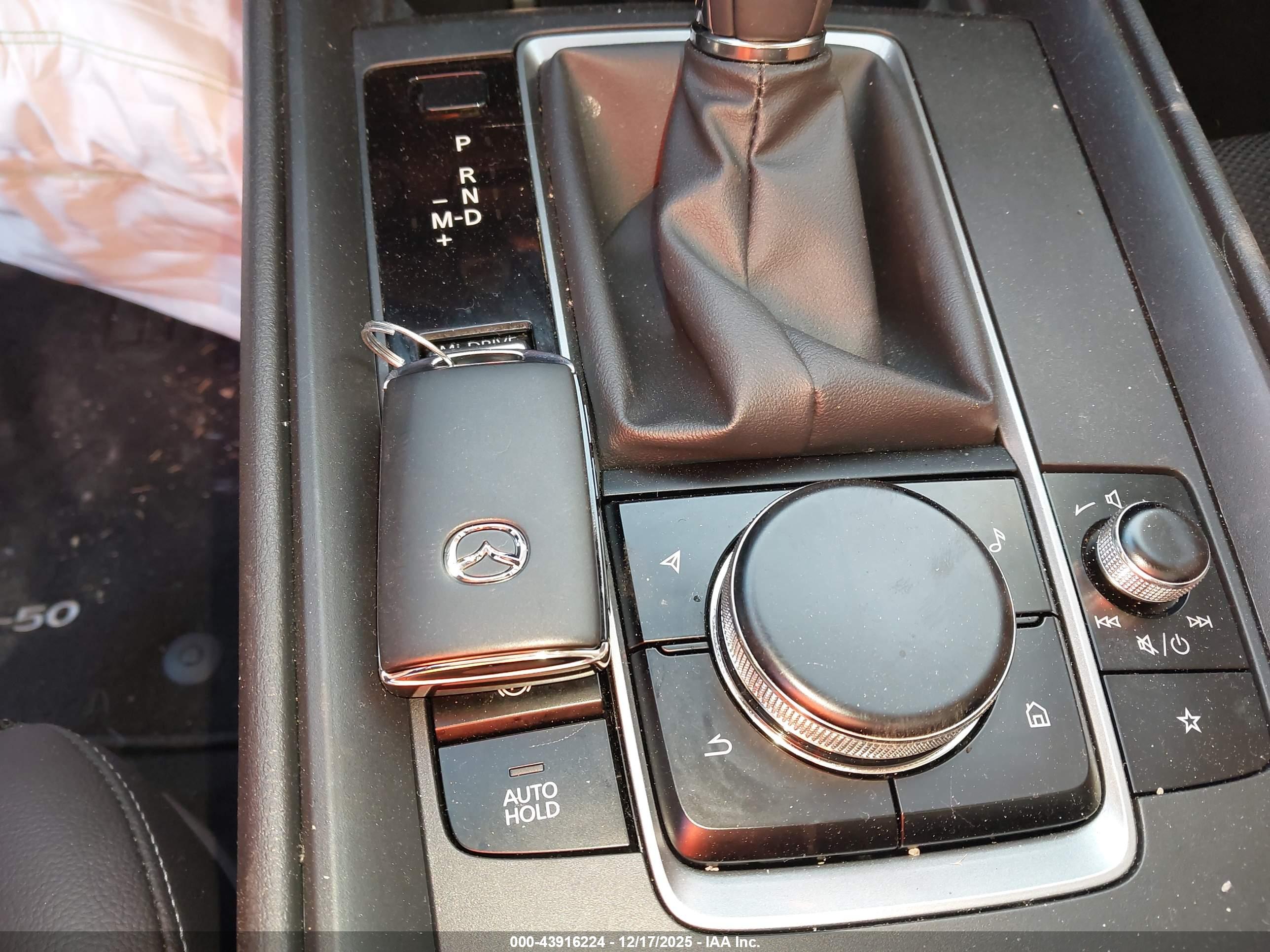 MAZDA CX-50 image 11