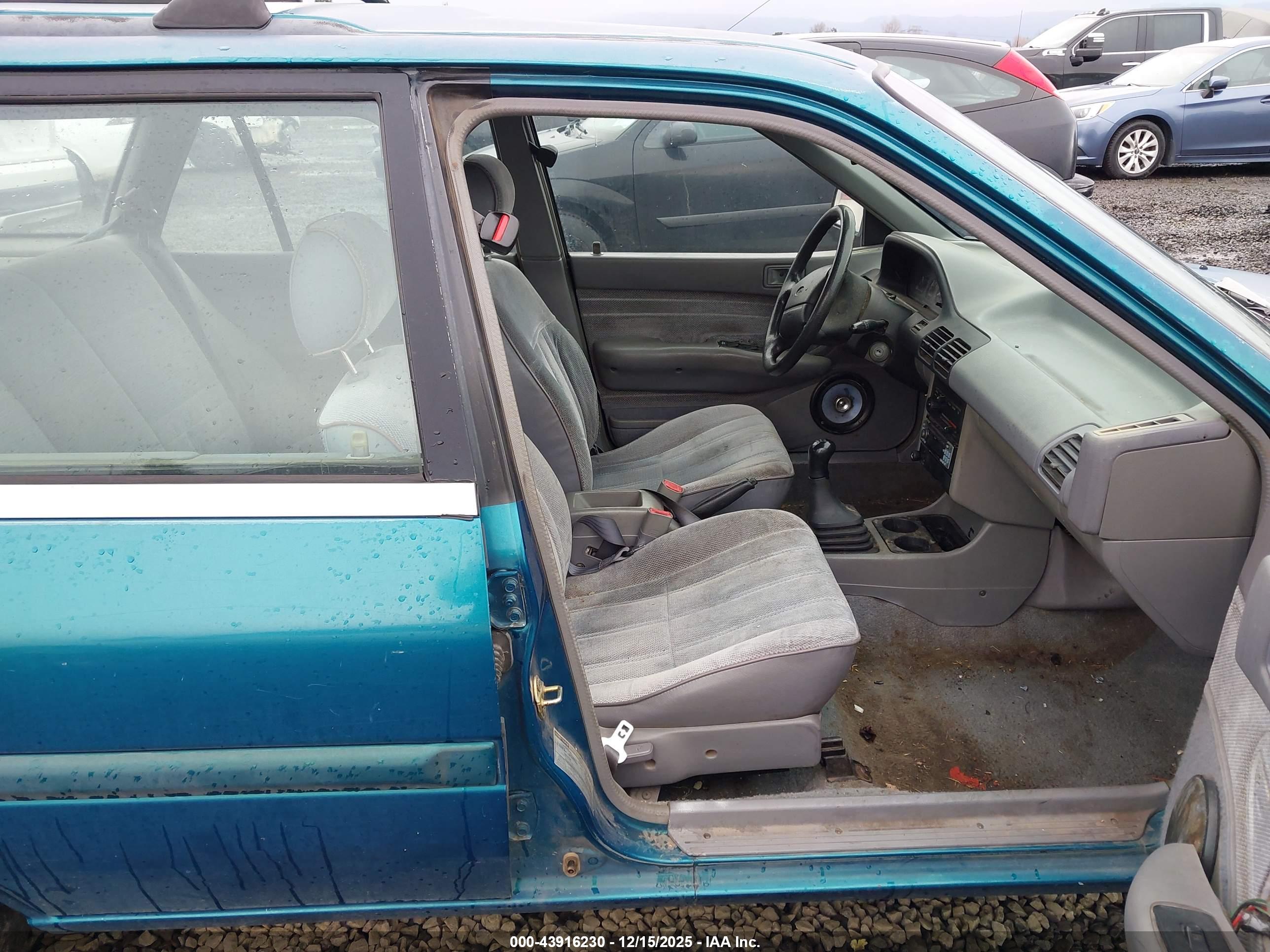 FORD ESCORT image 5