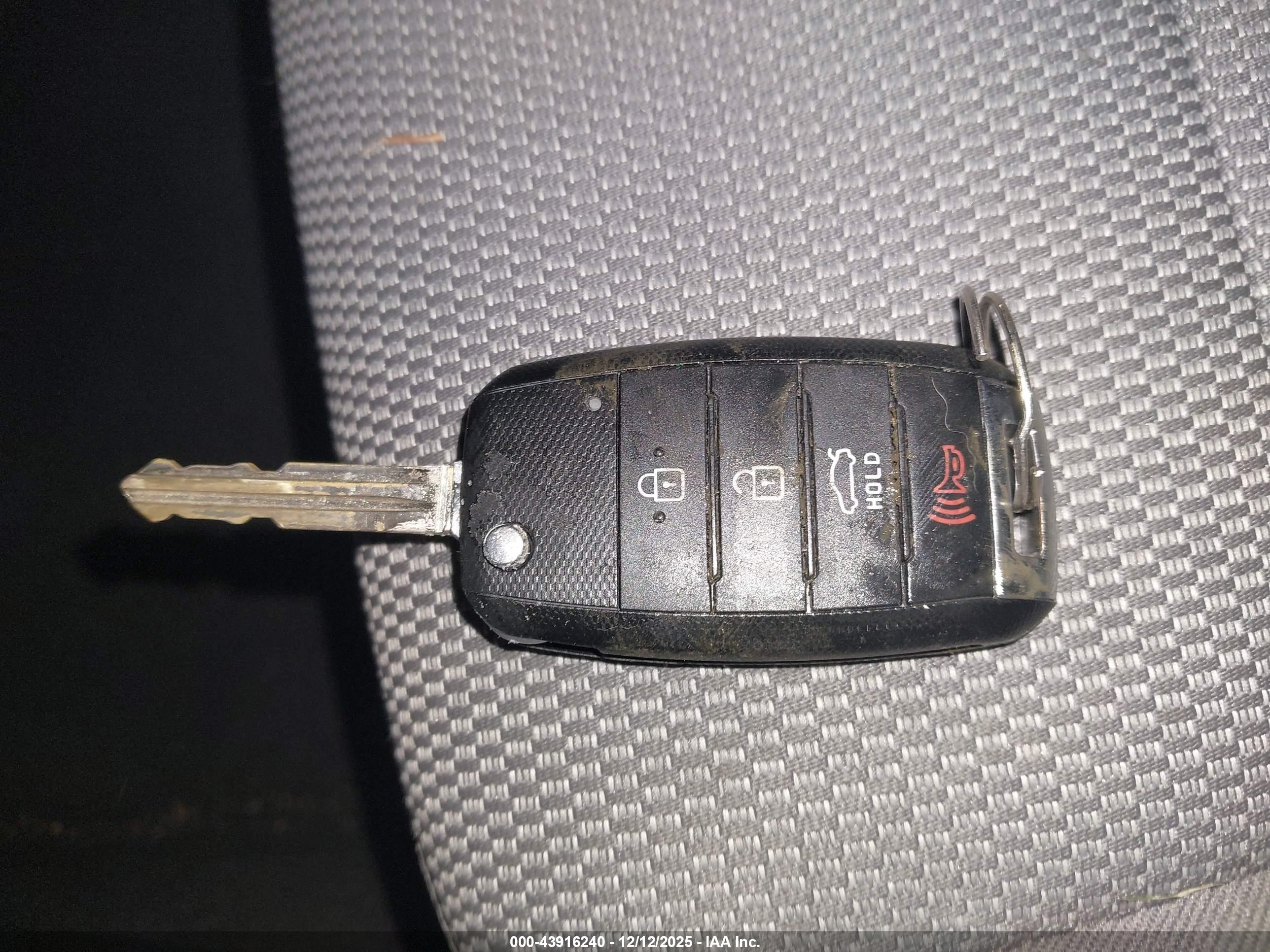 KIA FORTE image 11