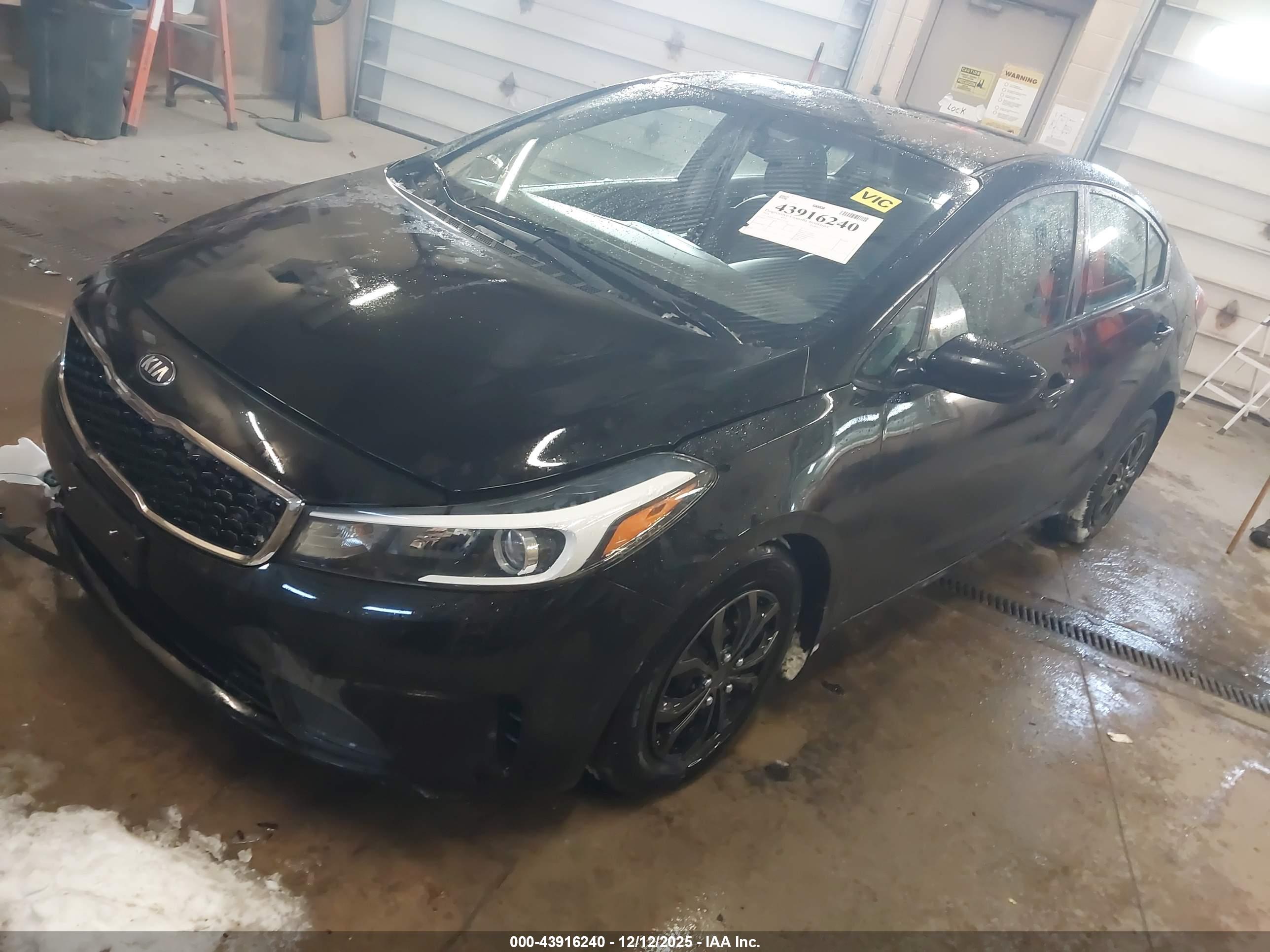 KIA FORTE image 2