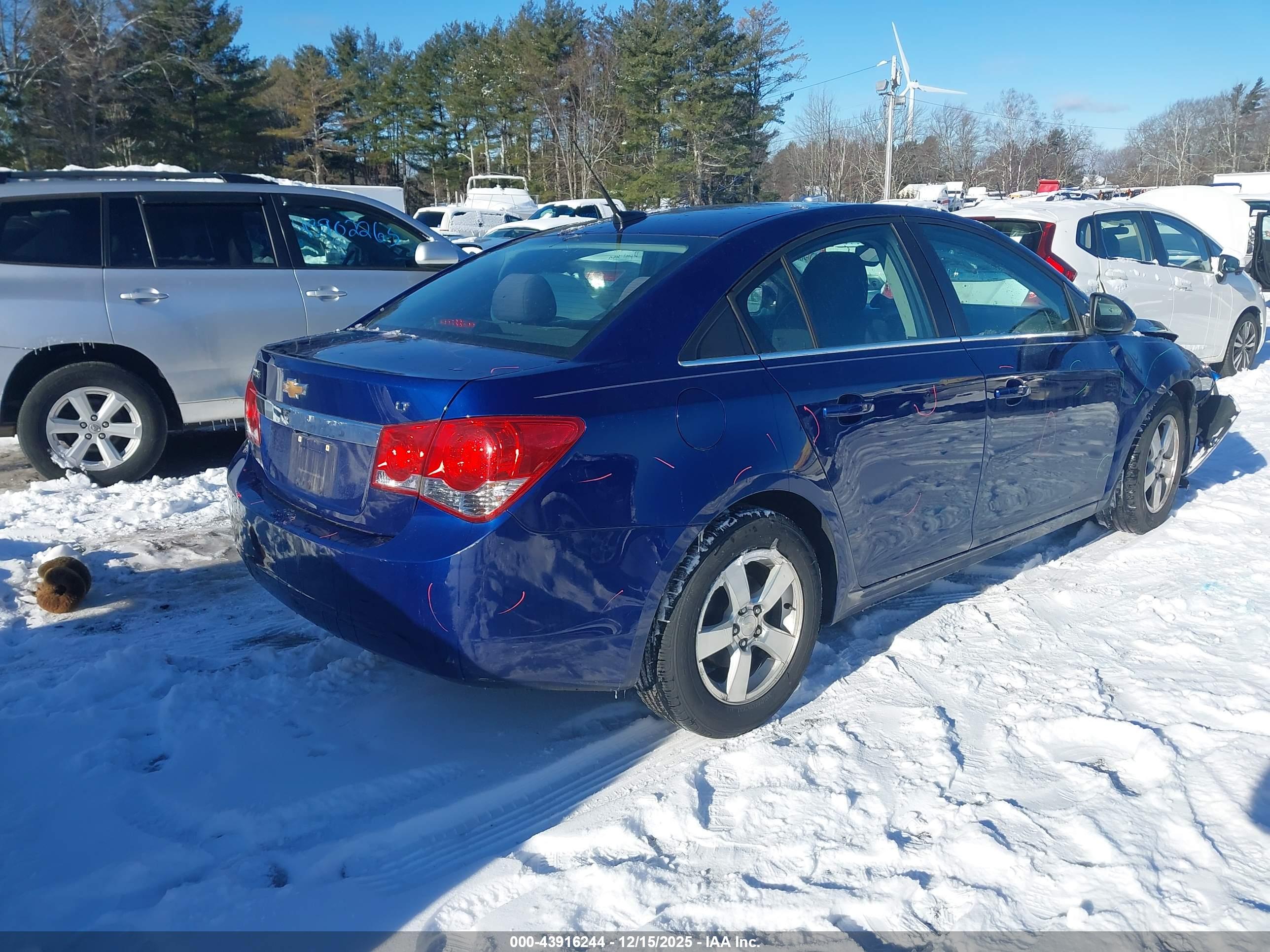 CHEVROLET CRUZE image 4